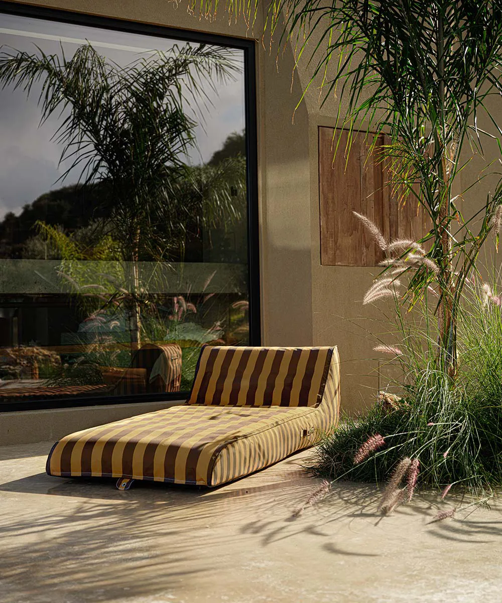 Garden Glory espreguiçadeira flutuante, Amarelo açafrão-castanho, 85×168,5 cm Garden Glory