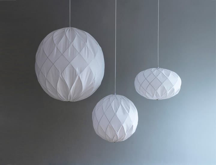 Candeeiro suspenso Pia Mandarin, Ø52 cm Gärsnäs