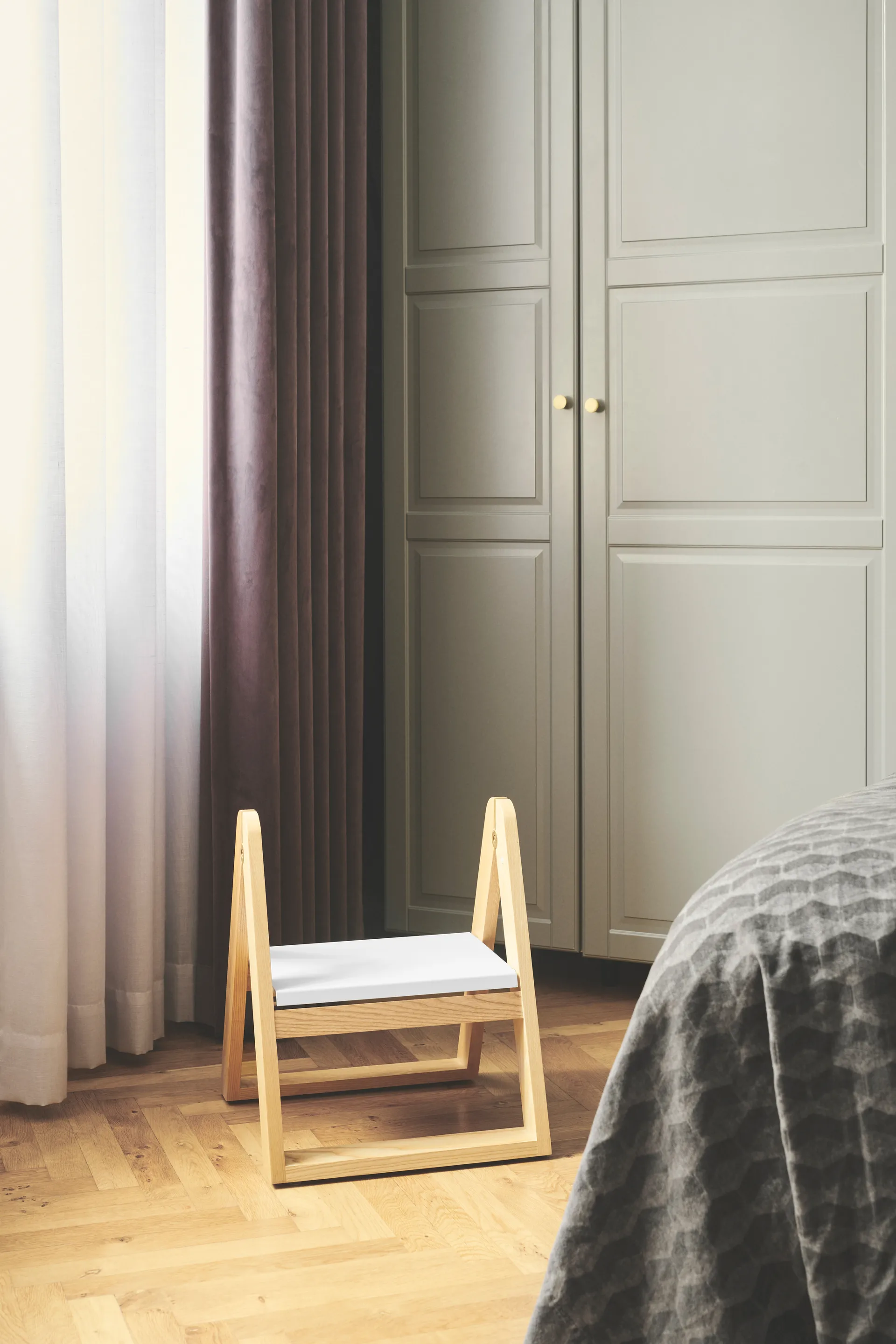 Escadote Reech, Ash Gejst