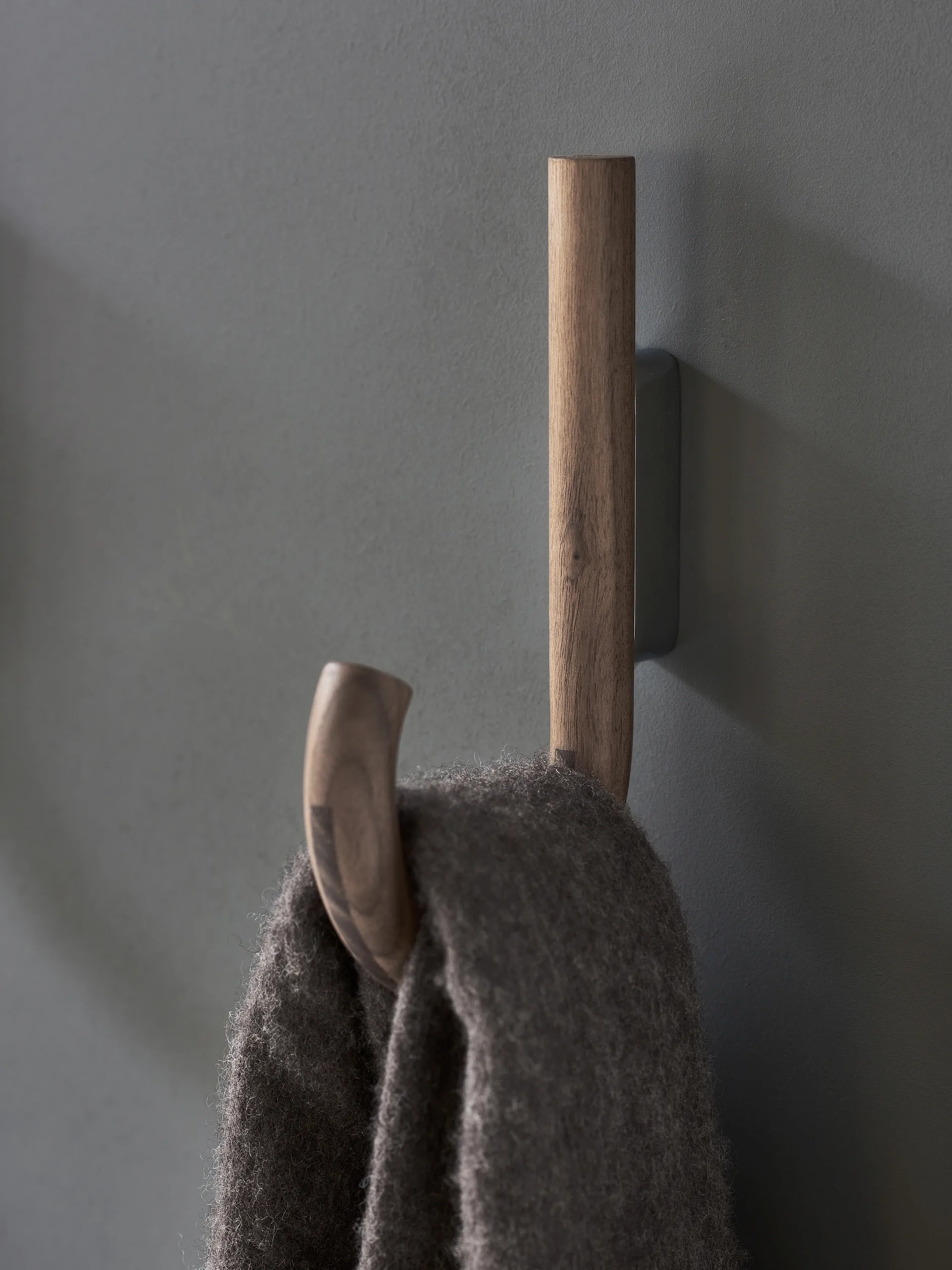 Gancho Hook 19 cm, Nogueira-preto Gejst