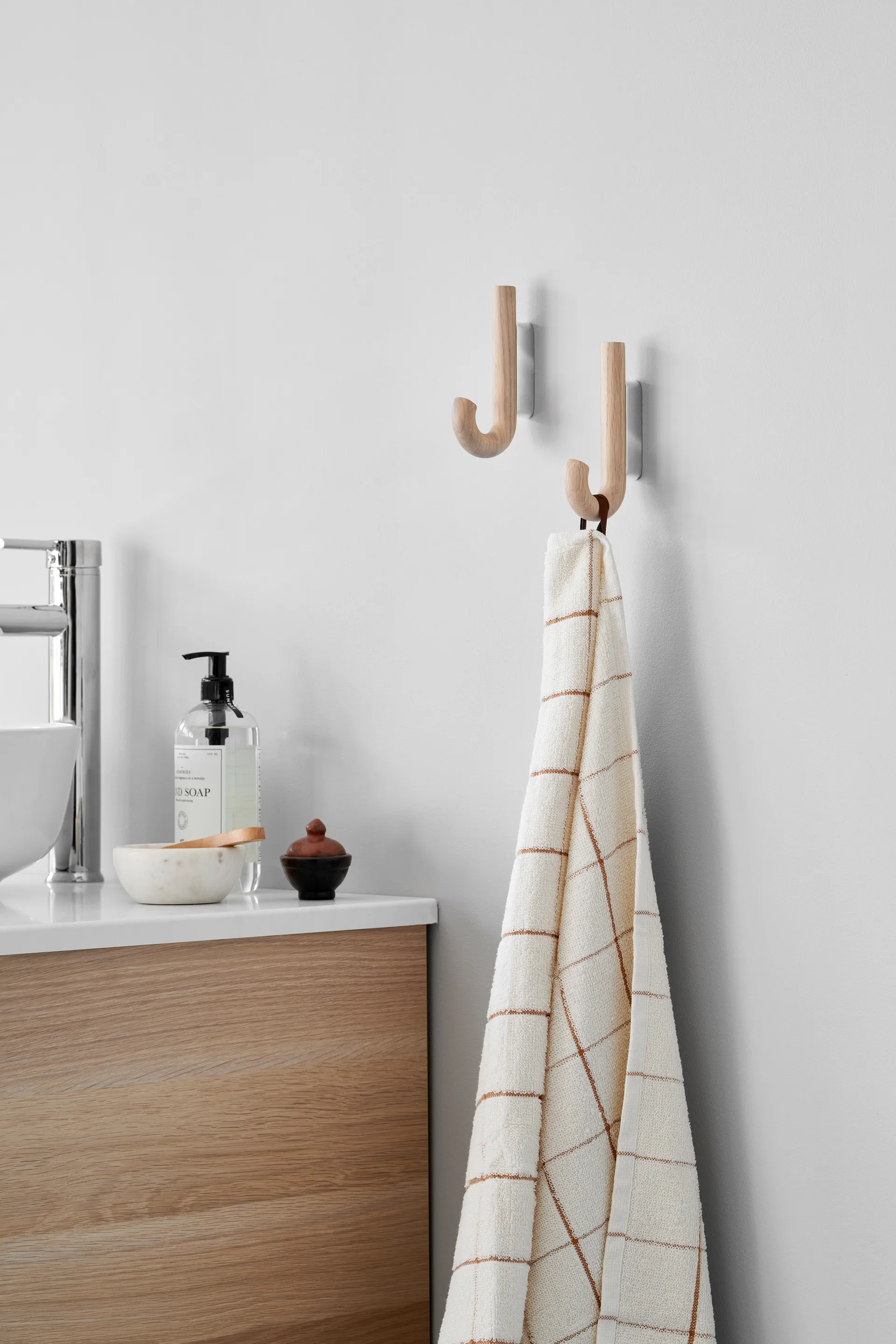 Hook gancho mini 13,3 cm , Carvalho-cromo Gejst