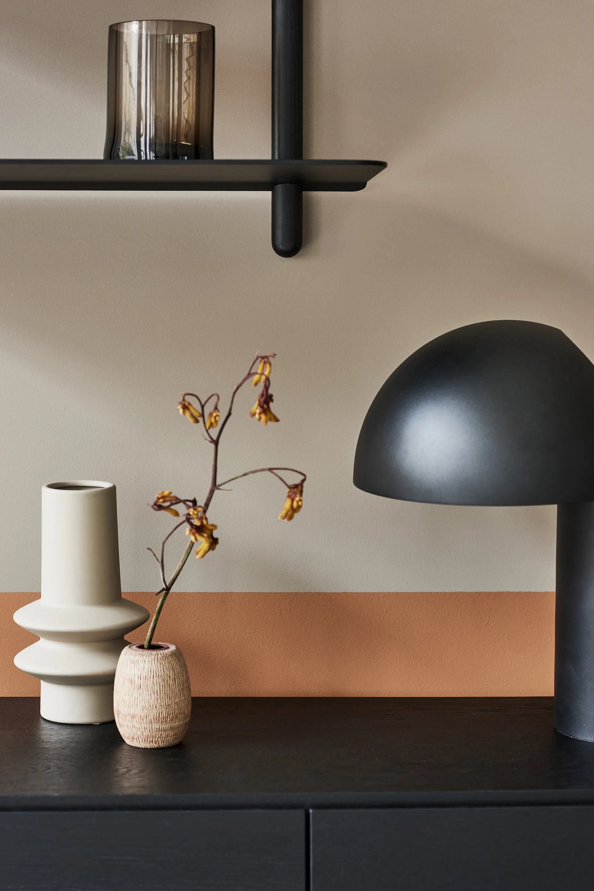 Prateleira grande Nivo F , Freixo manchada preta Gejst