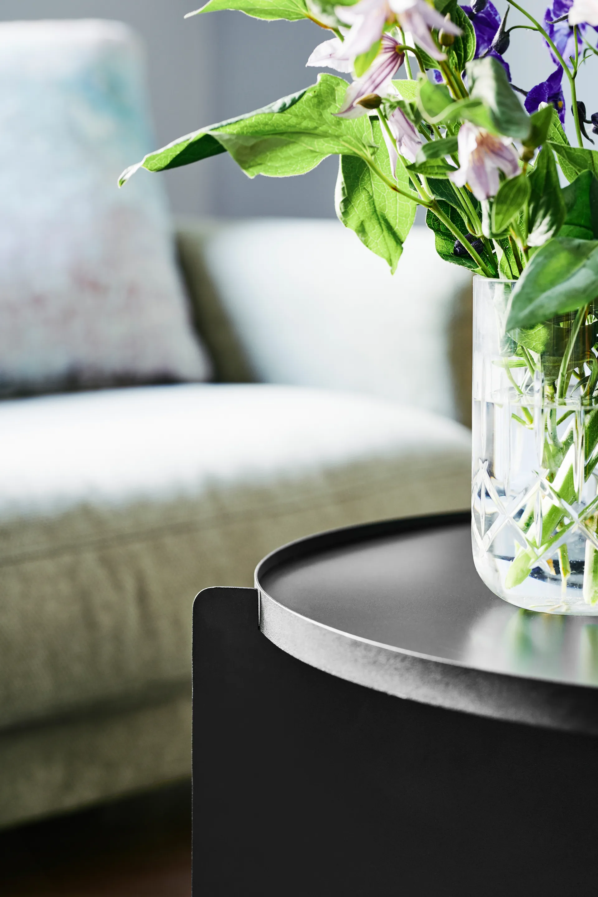 Svip mesa de bandeja, Preto  Gejst