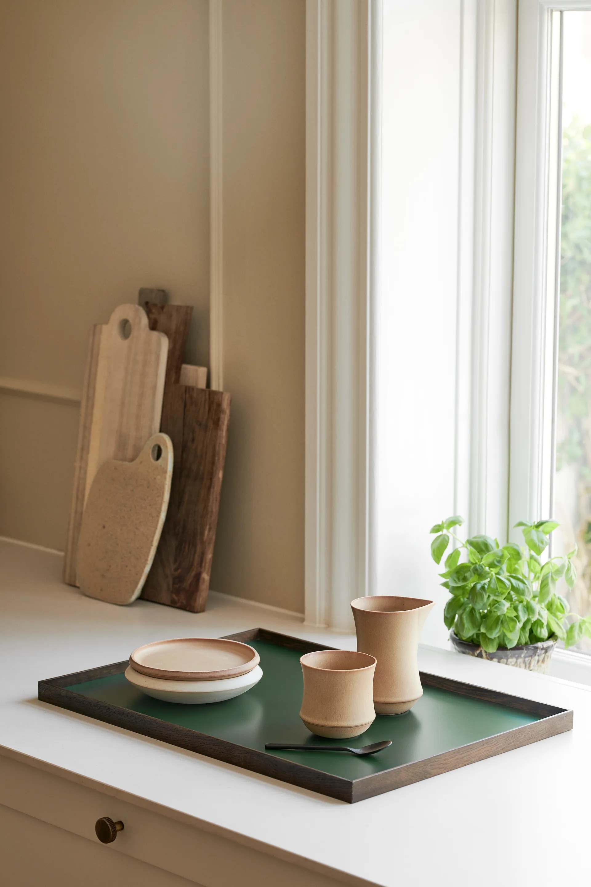 Tabuleiro Frame grande 35,5x50,6 cm, Carvalho fumado-Verde  Gejst