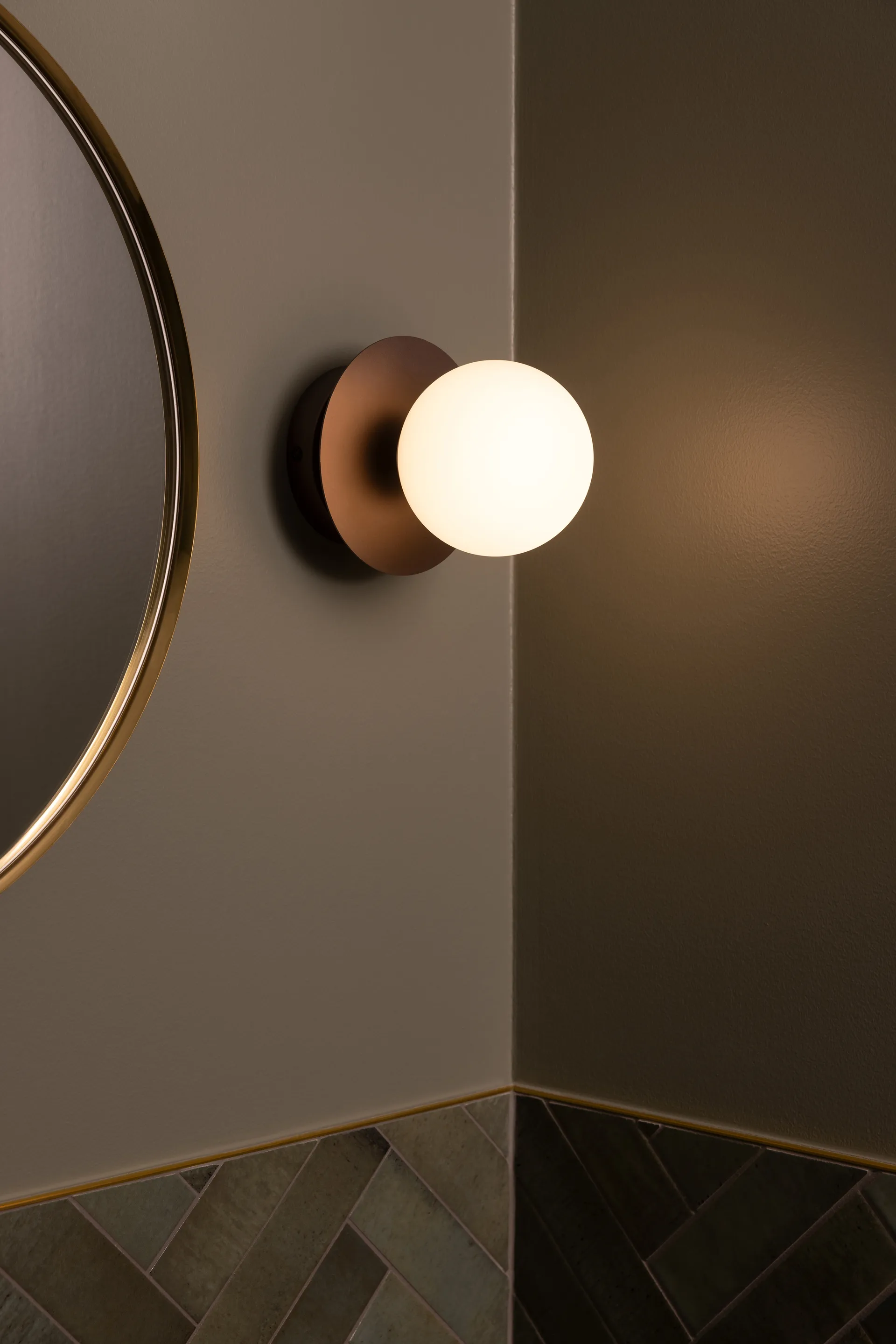 Art Deco plafon, Bronze-branco Globen Lighting