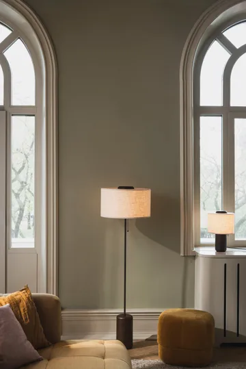 Bosco candeeiro de mesa - Carvalho envernizado castanho - Globen Lighting