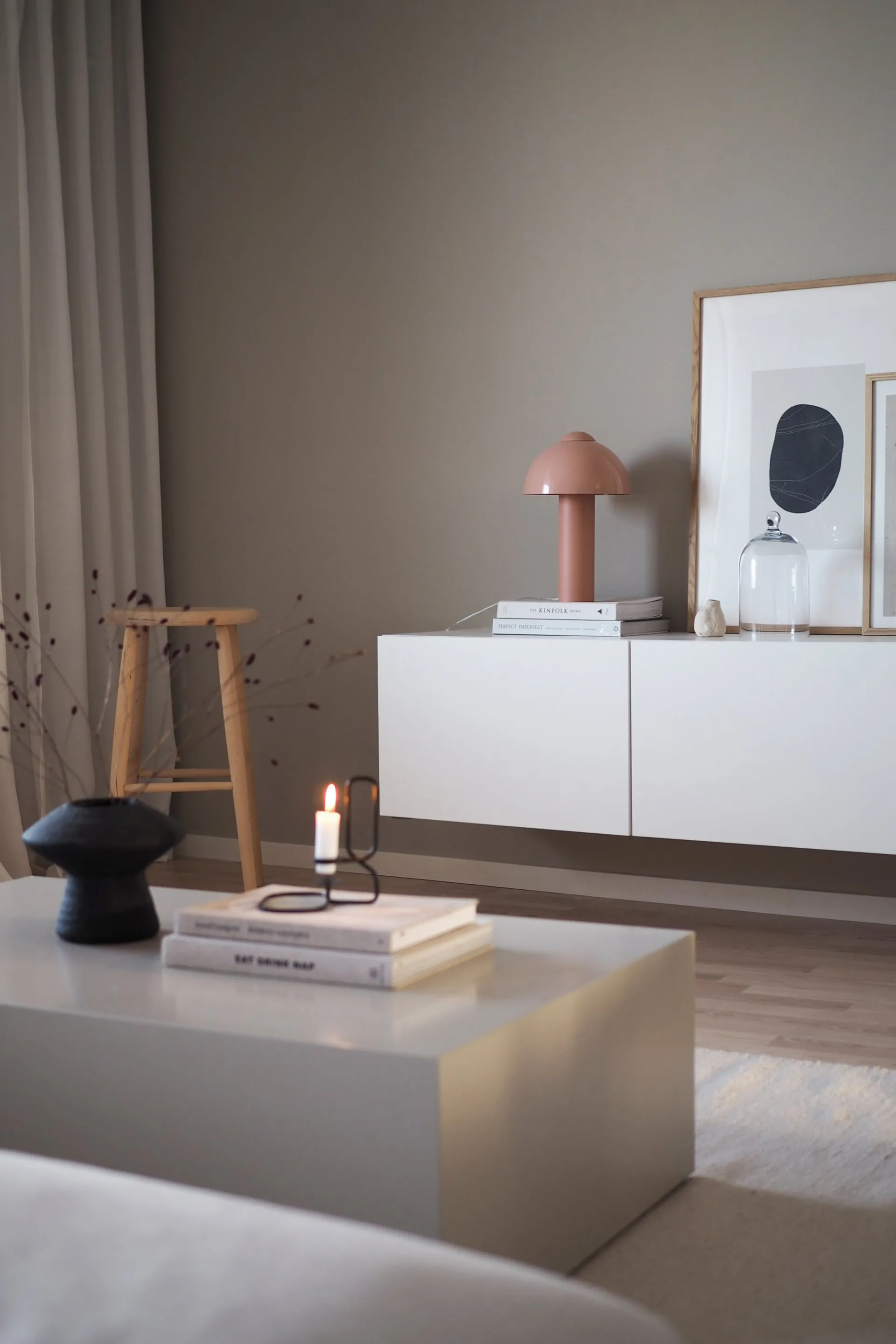 Buddy 23 candeeiro de mesa 36 cm, Blush Globen Lighting