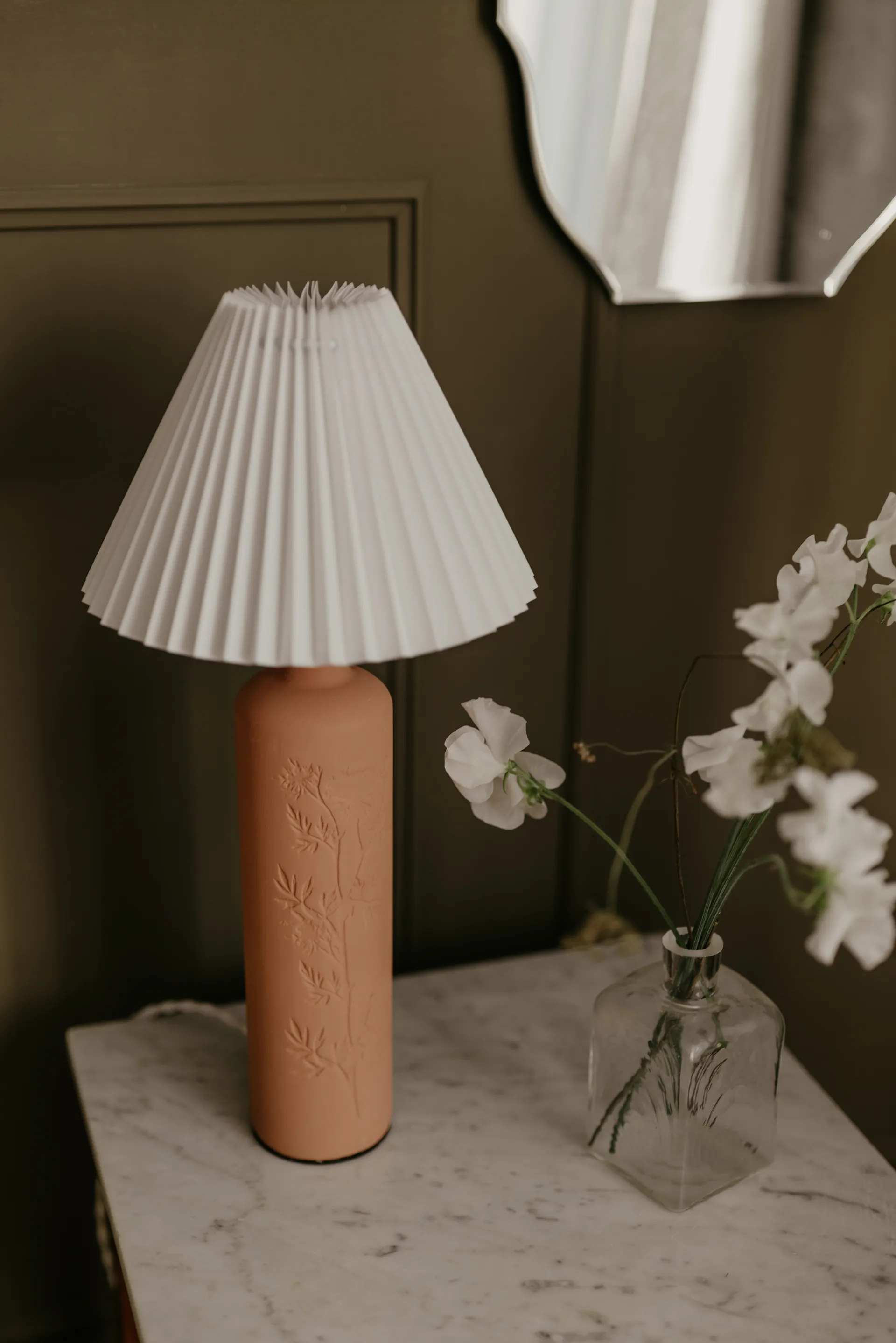 Candeeiro de mesa Flora 46 cm, Terracotta Globen Lighting