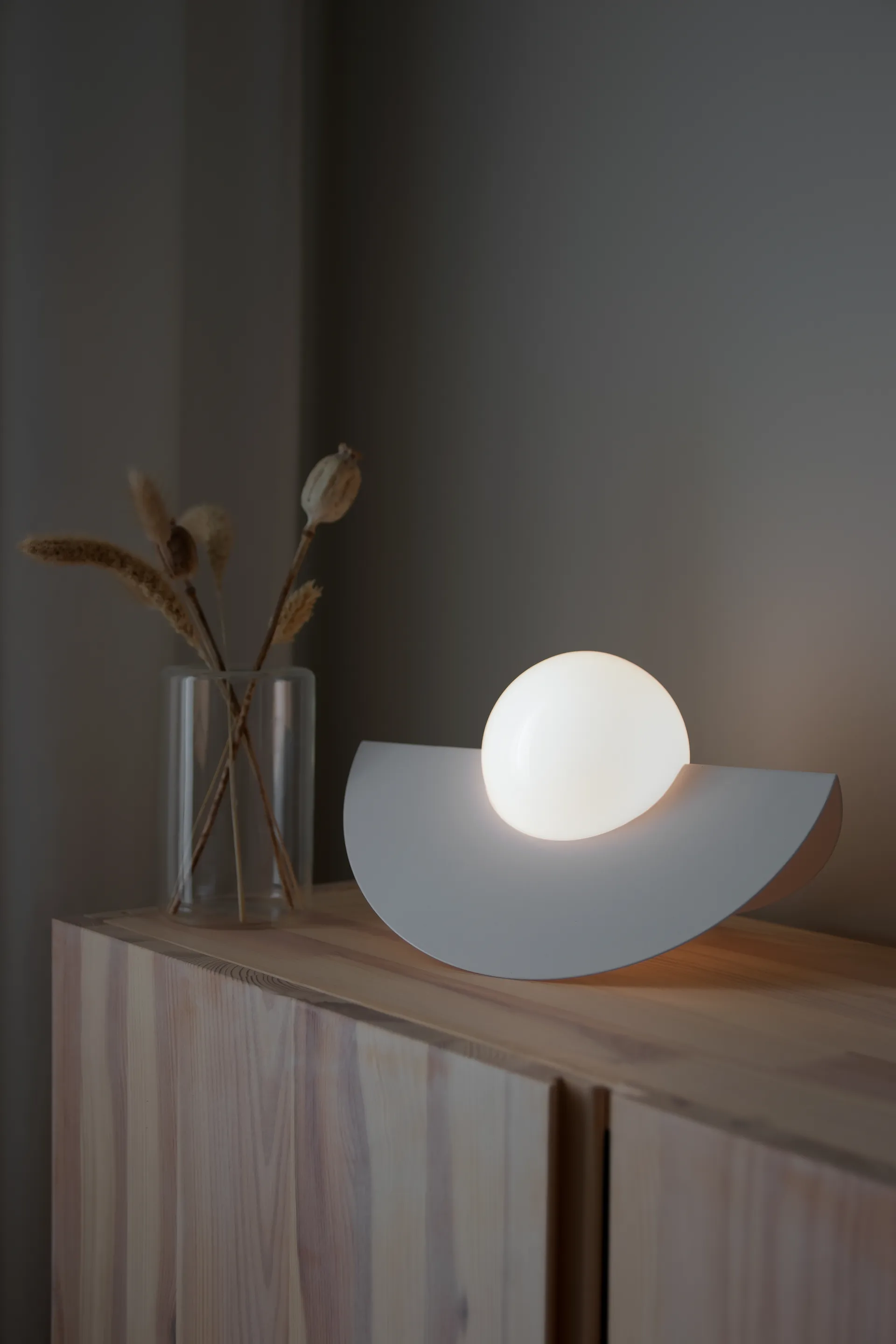 Candeeiro de mesa Roccia, Branco Globen Lighting