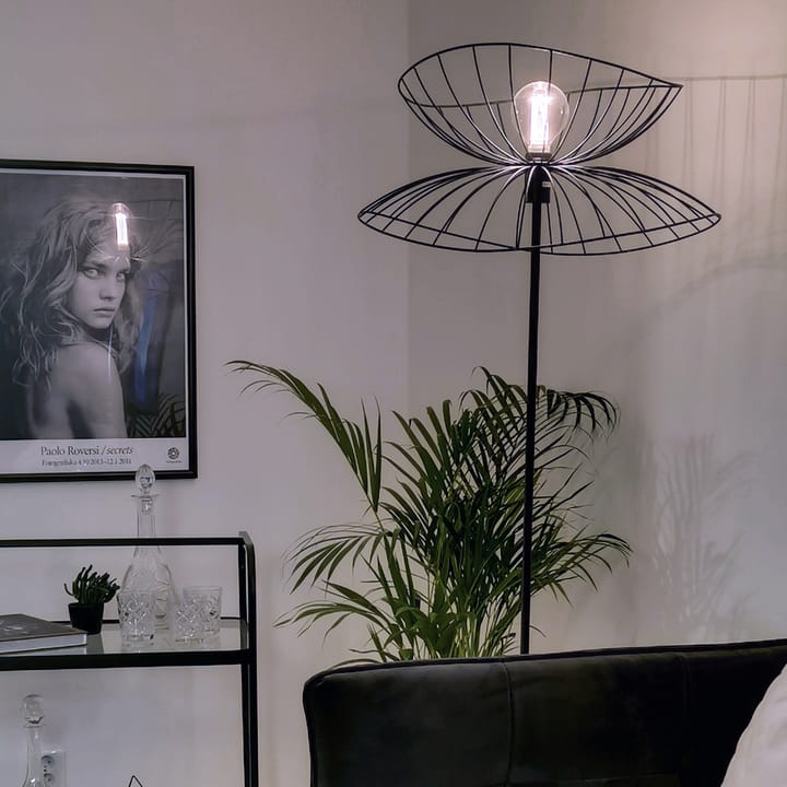 Candeeiro de pé Ray, Preto mate Globen Lighting