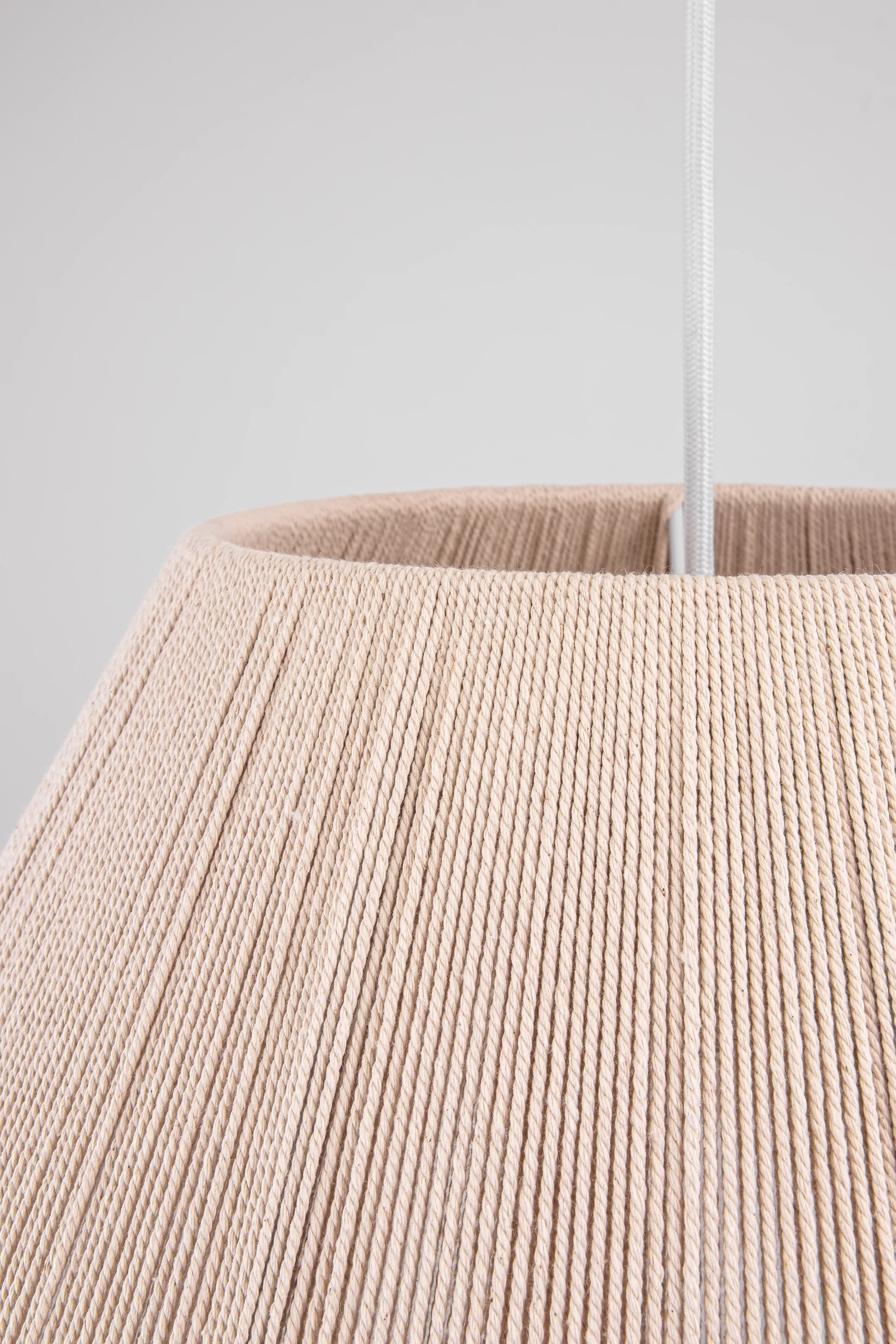 Candeeiro suspenso Anna Ø50 cm, Natural Globen Lighting