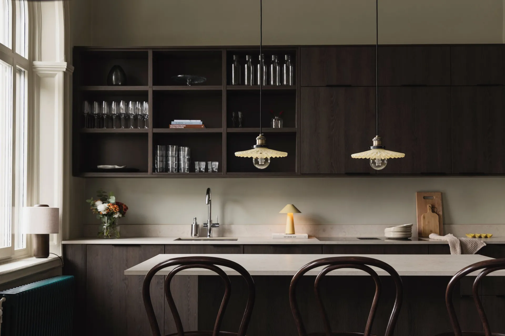 Cobbler candeeiro suspenso Ø25 cm, Creme Globen Lighting