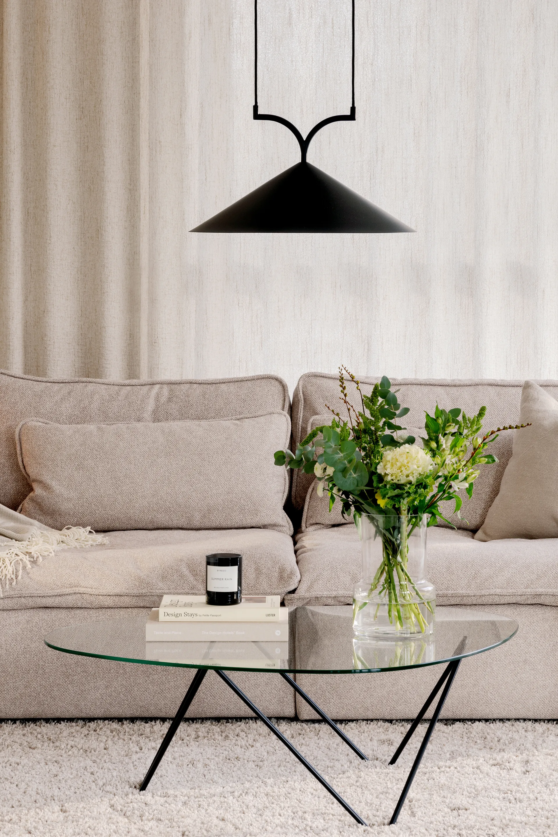 Curve candeeiro suspenso 50, Preto Globen Lighting