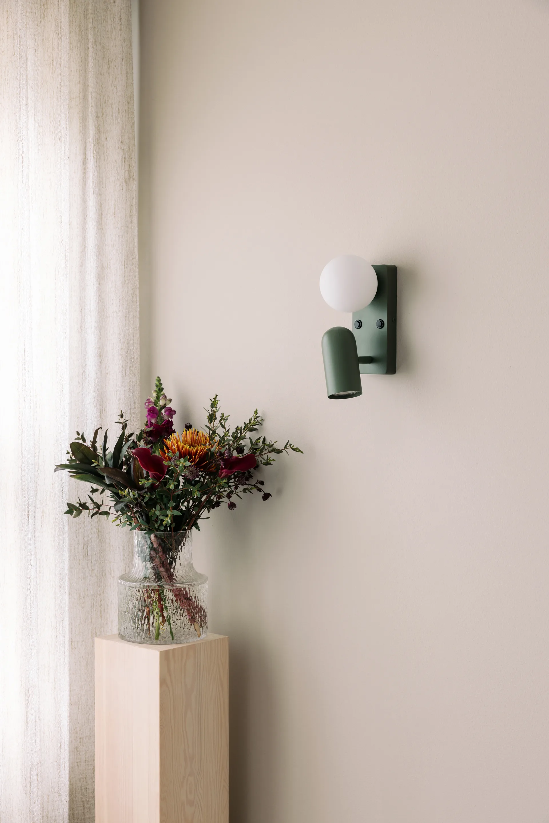 Doppio candeeiro de parede, Verde Globen Lighting