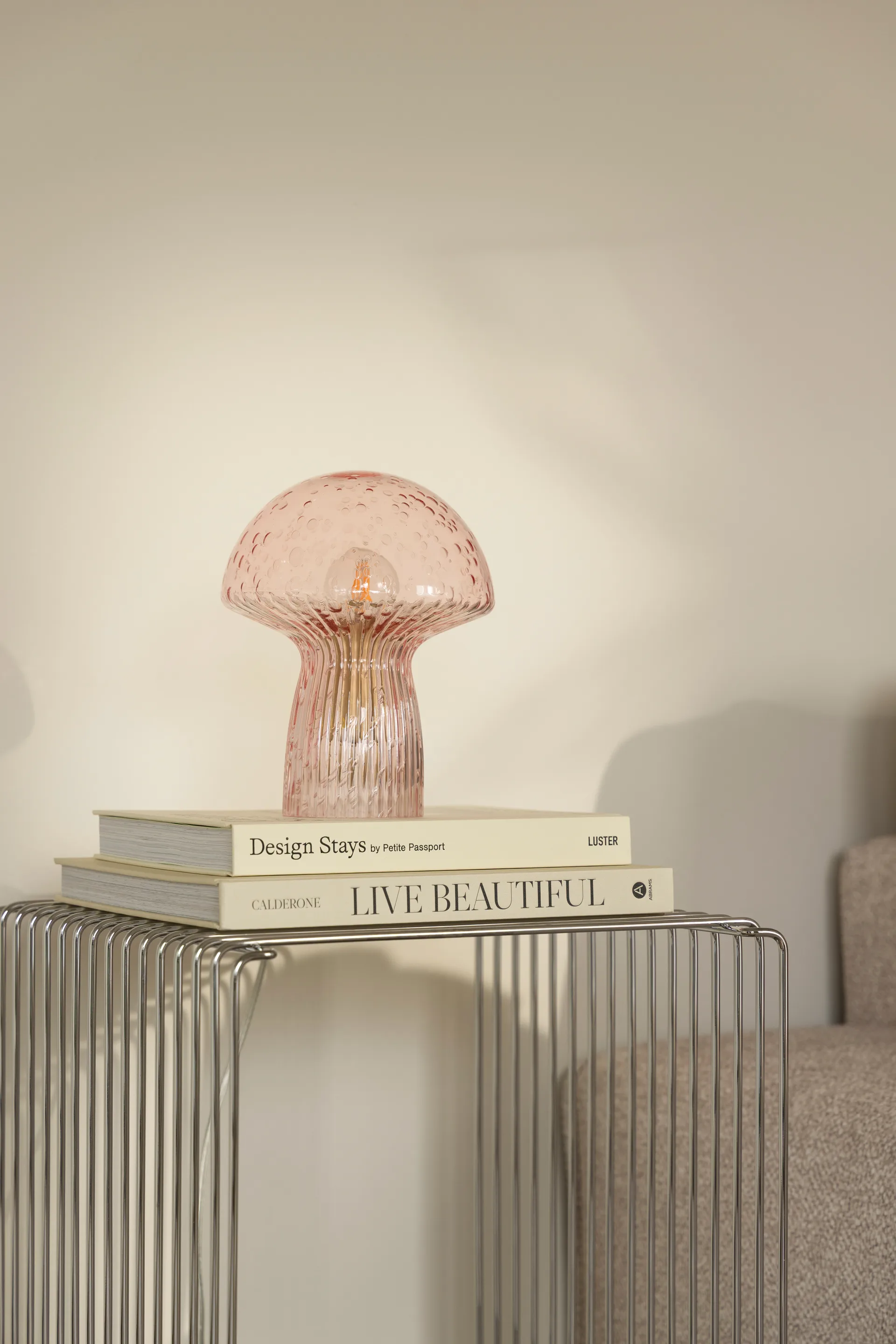 Fungo candeeiro de mesa edição limitada rosa, Ø16 cm, A:20 cm Globen Lighting