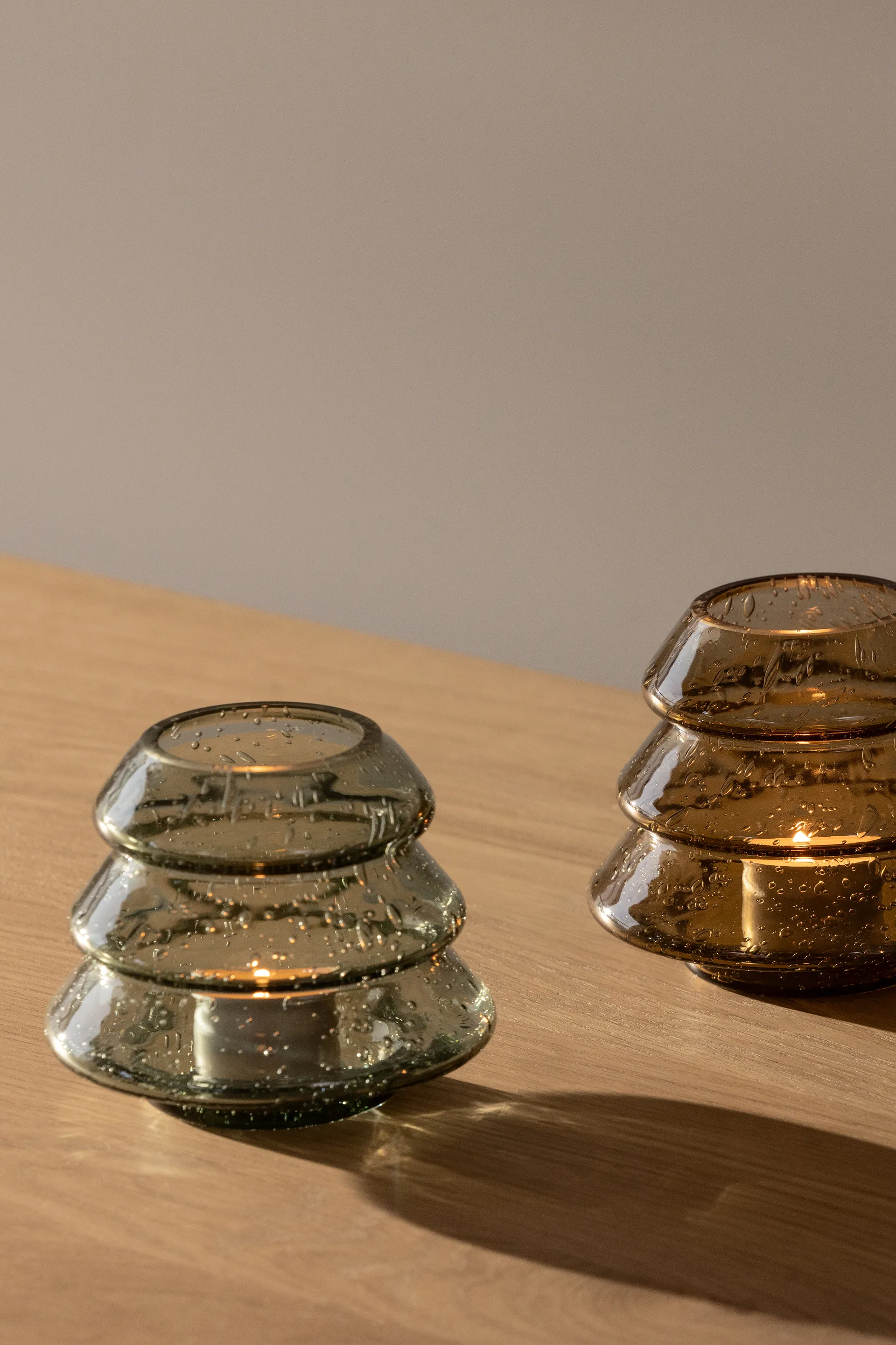 Gran 12 porta-velas, Verde Globen Lighting
