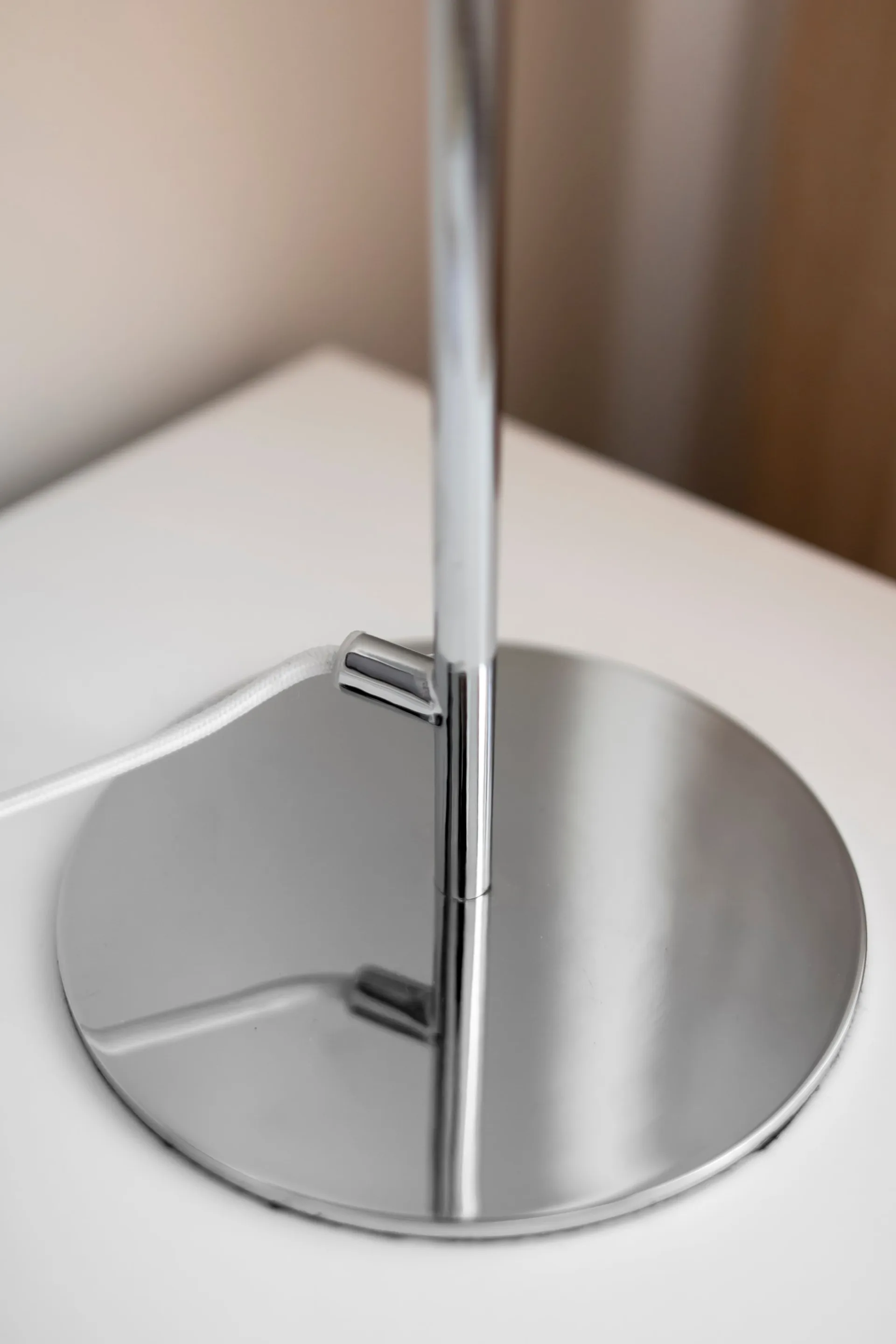 Icon 25 candeeiro de mesa 48 cm, Cromo Globen Lighting