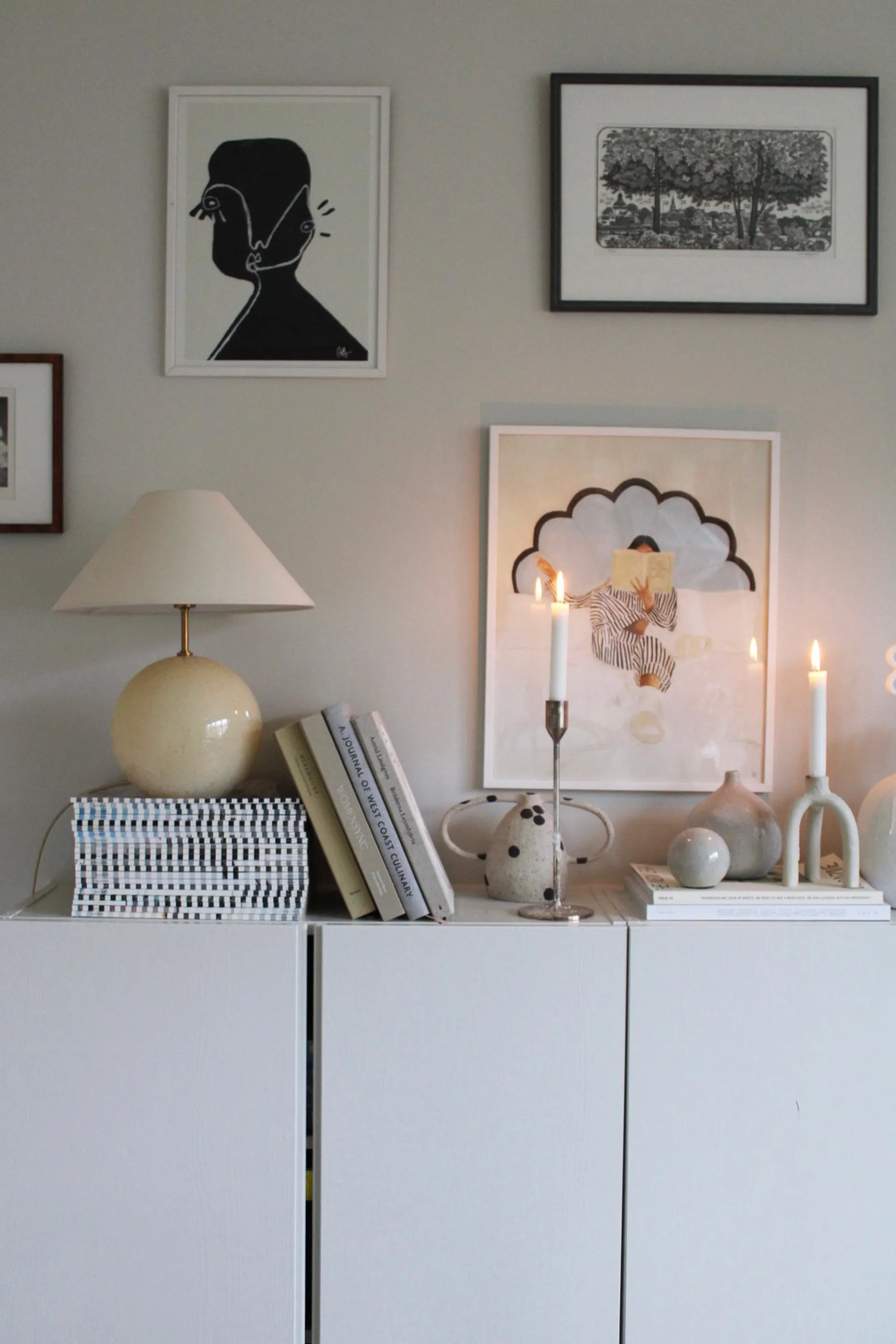 Iris 35 candeeiro de mesa 39 cm, Creme Globen Lighting