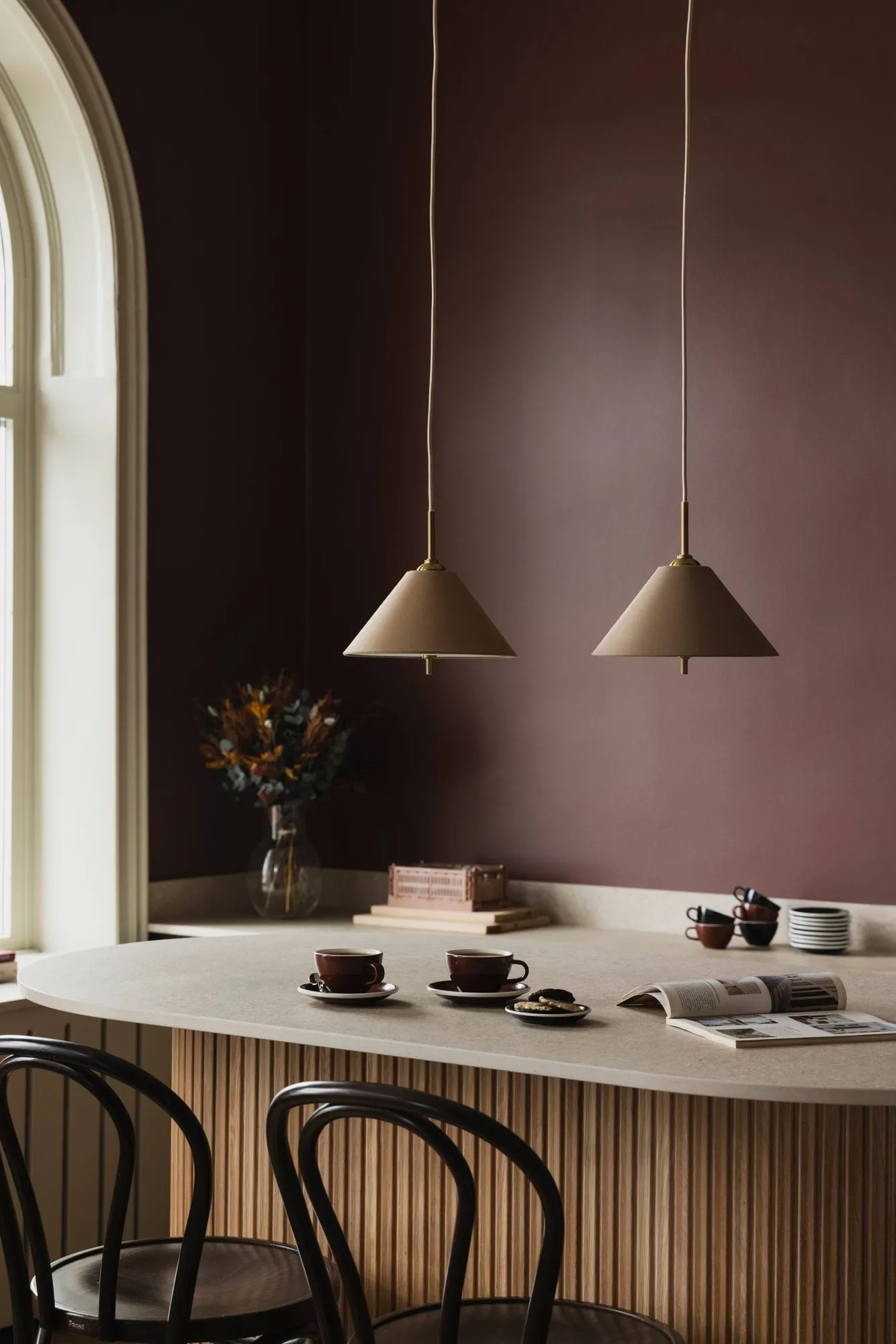 Iris candeeiro suspenso 25, Mocha (castanho) Globen Lighting