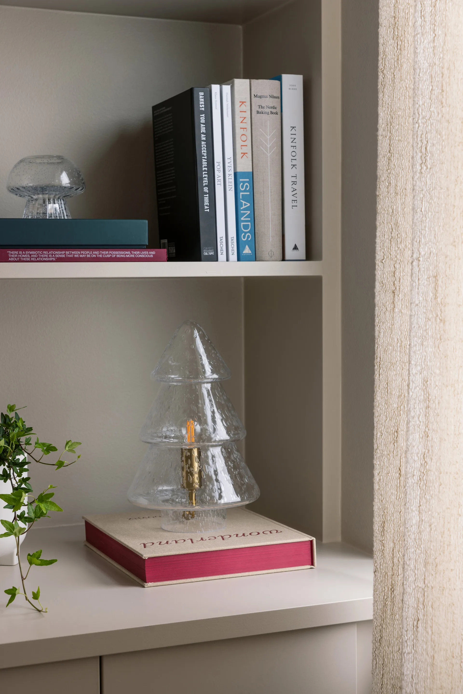 Luminária de mesa Gran 20, Claro. Globen Lighting