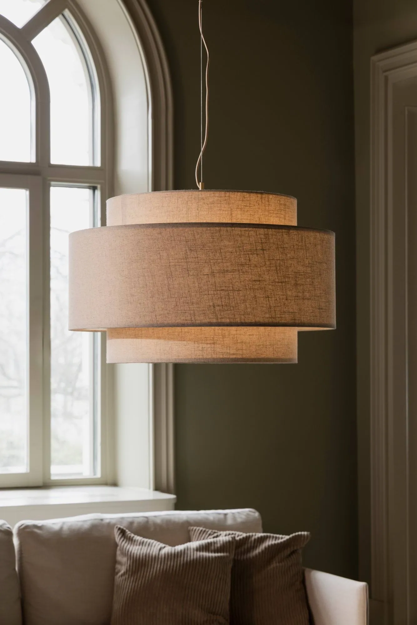 Noah candeeiro suspenso Ø70 cm, Beige Globen Lighting