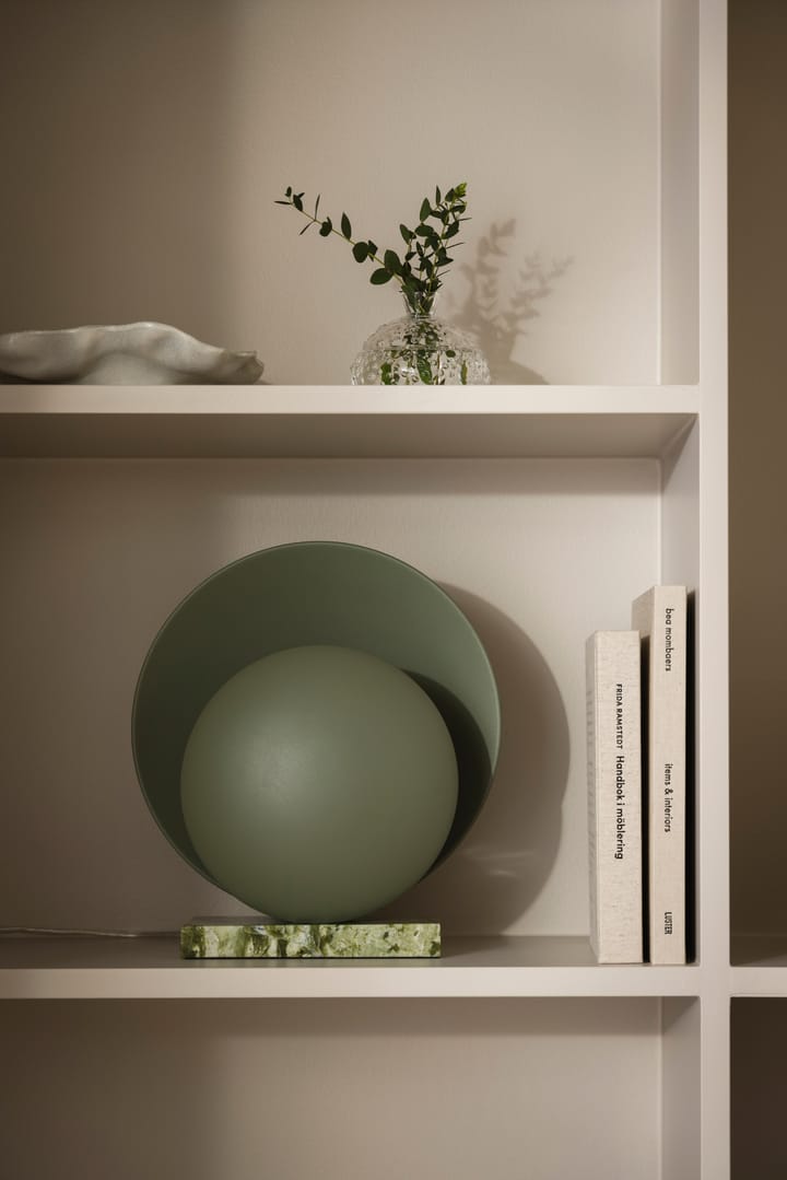 Orbit candeeiro de mesa , Verde musgo Globen Lighting