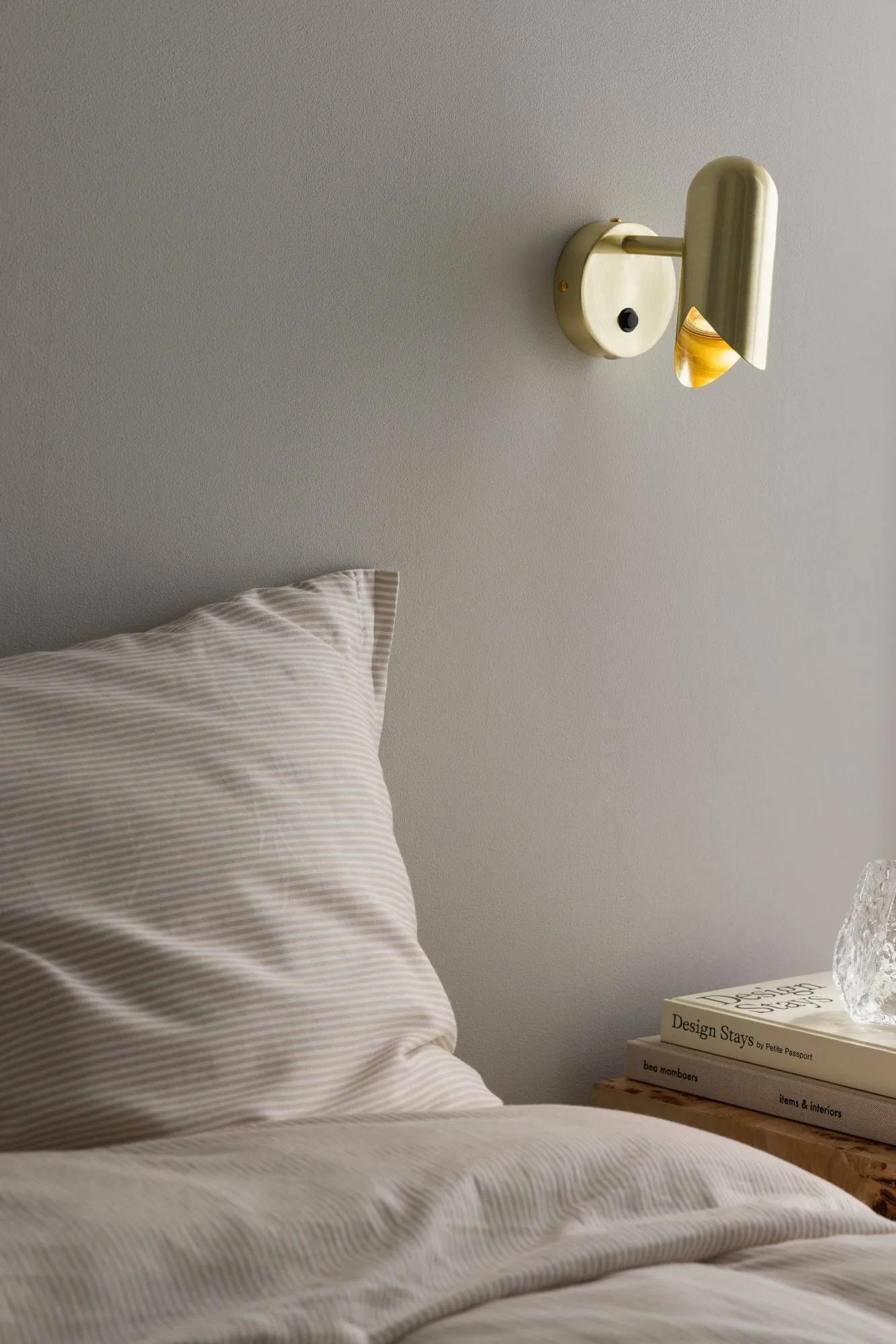 Savoy candeeiro de parede, Dourado Globen Lighting