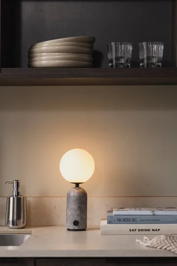 Torrano candeeiro de mesa portátil - Mármore cinzento, 27,5 cm - Globen Lighting