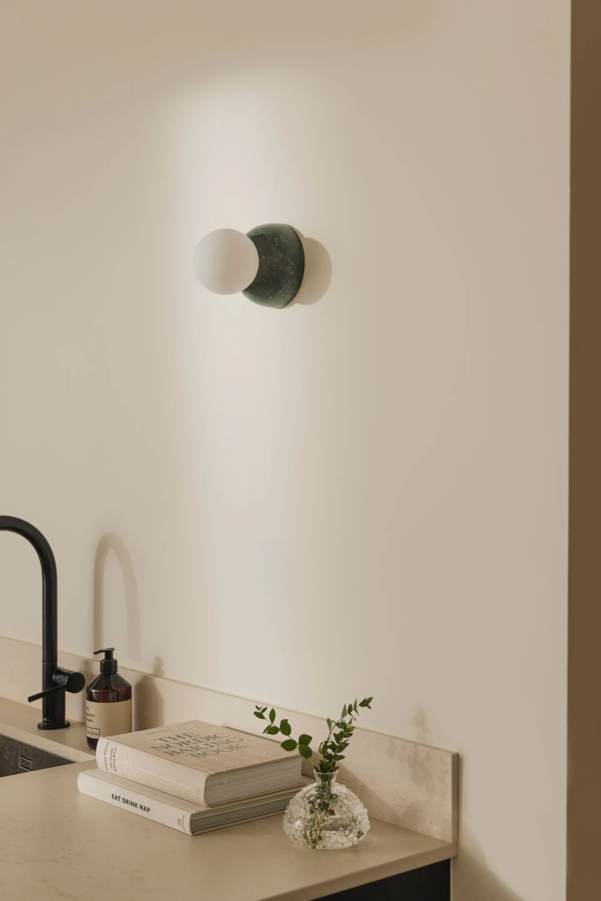 Torrano candeeiro de teto/plafon 13 cm, Mármore verde escuro Globen Lighting