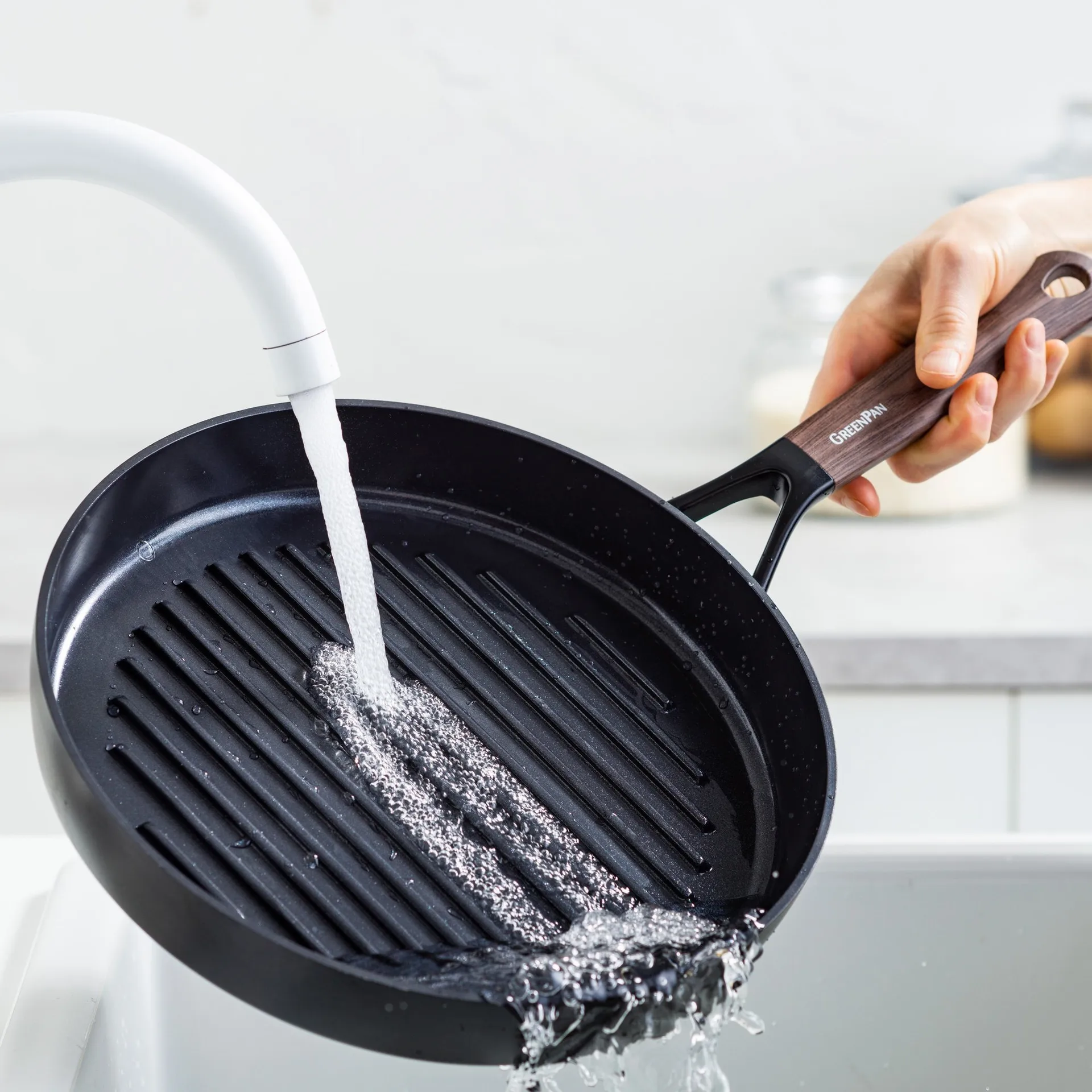 Frigideira de grelhar Eco Smartshape 28 cm, Dark wood GreenPan