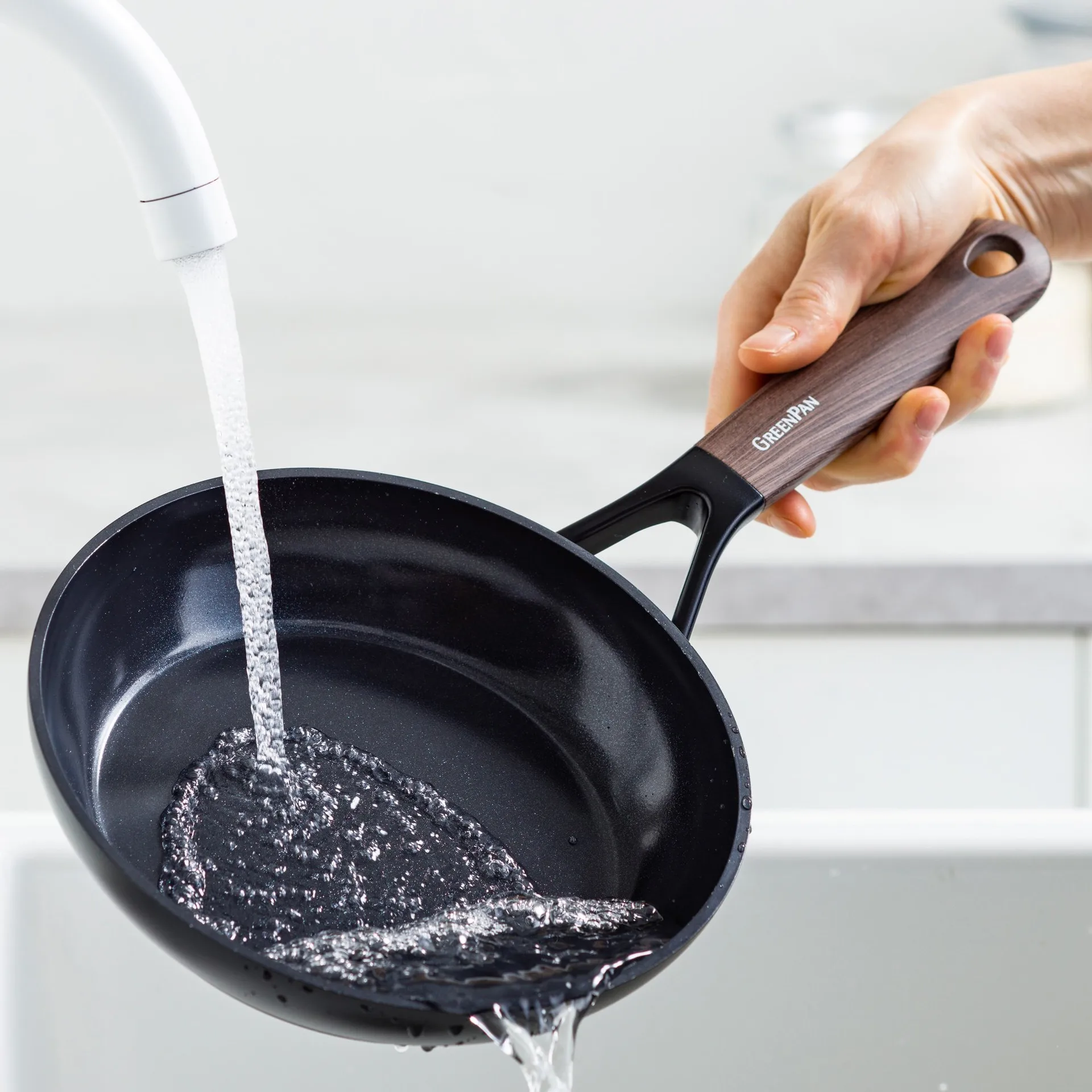 Frigideira Eco Smartshape 28 cm, Dark wood GreenPan