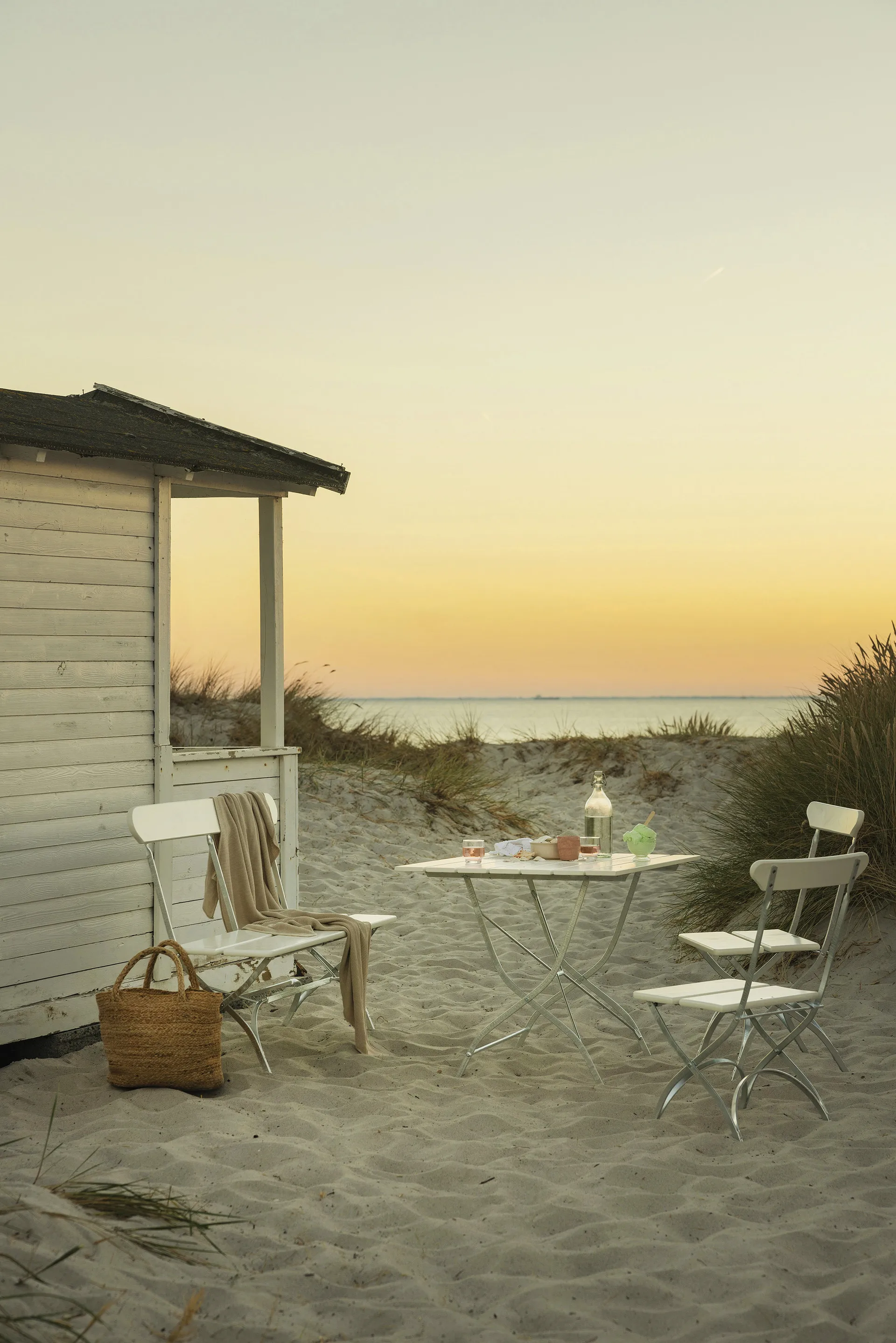 Mesa Brewery, Carvalho laqueado branco- galvanizado à quente Grythyttan Stålmöbler