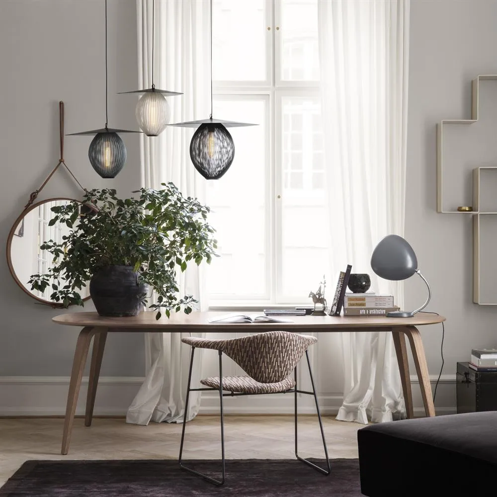 Candeeiro de teto grande Satellite, midnight black GUBI