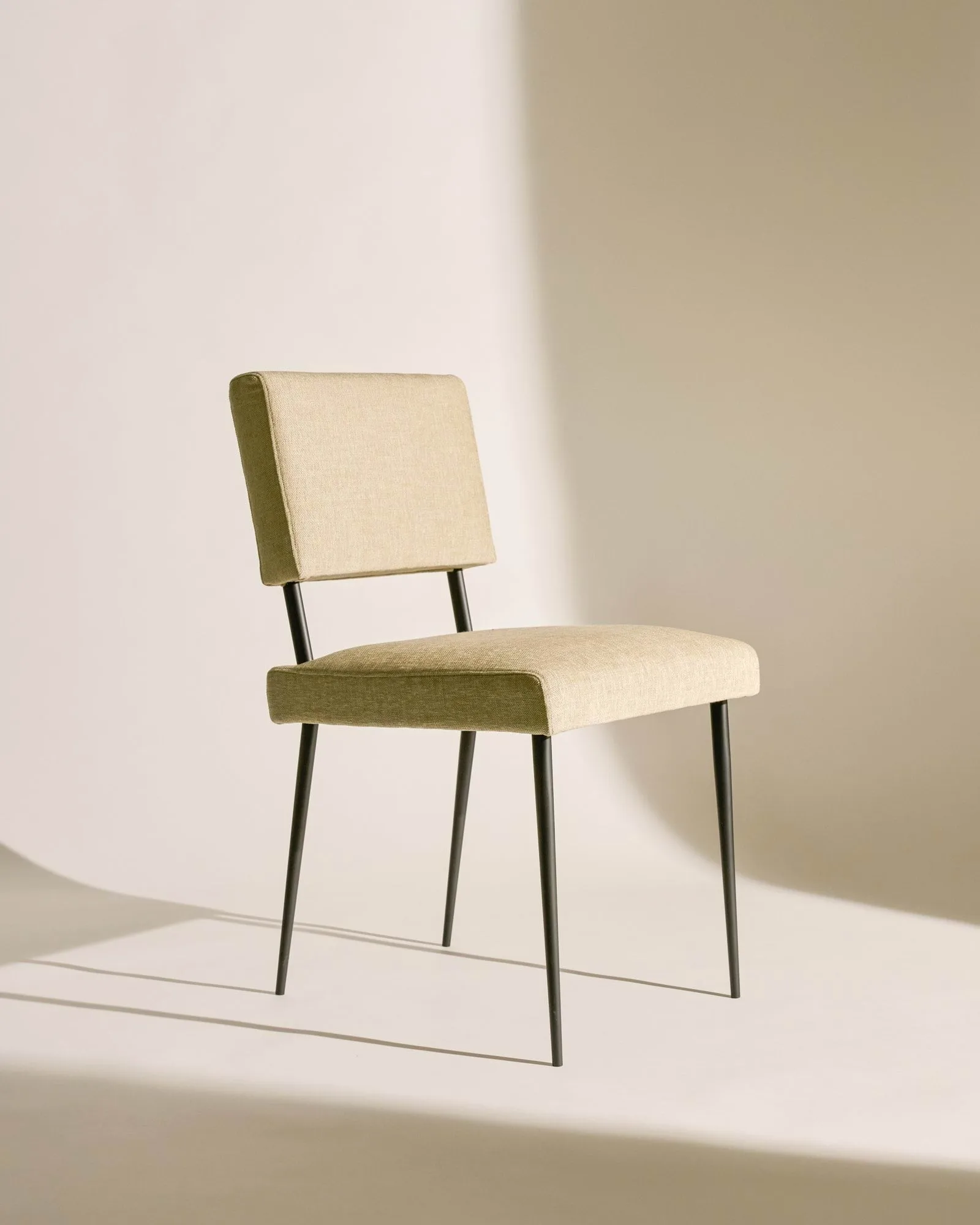 M-Chair cadeira, Bonito 075-preto mate GUBI