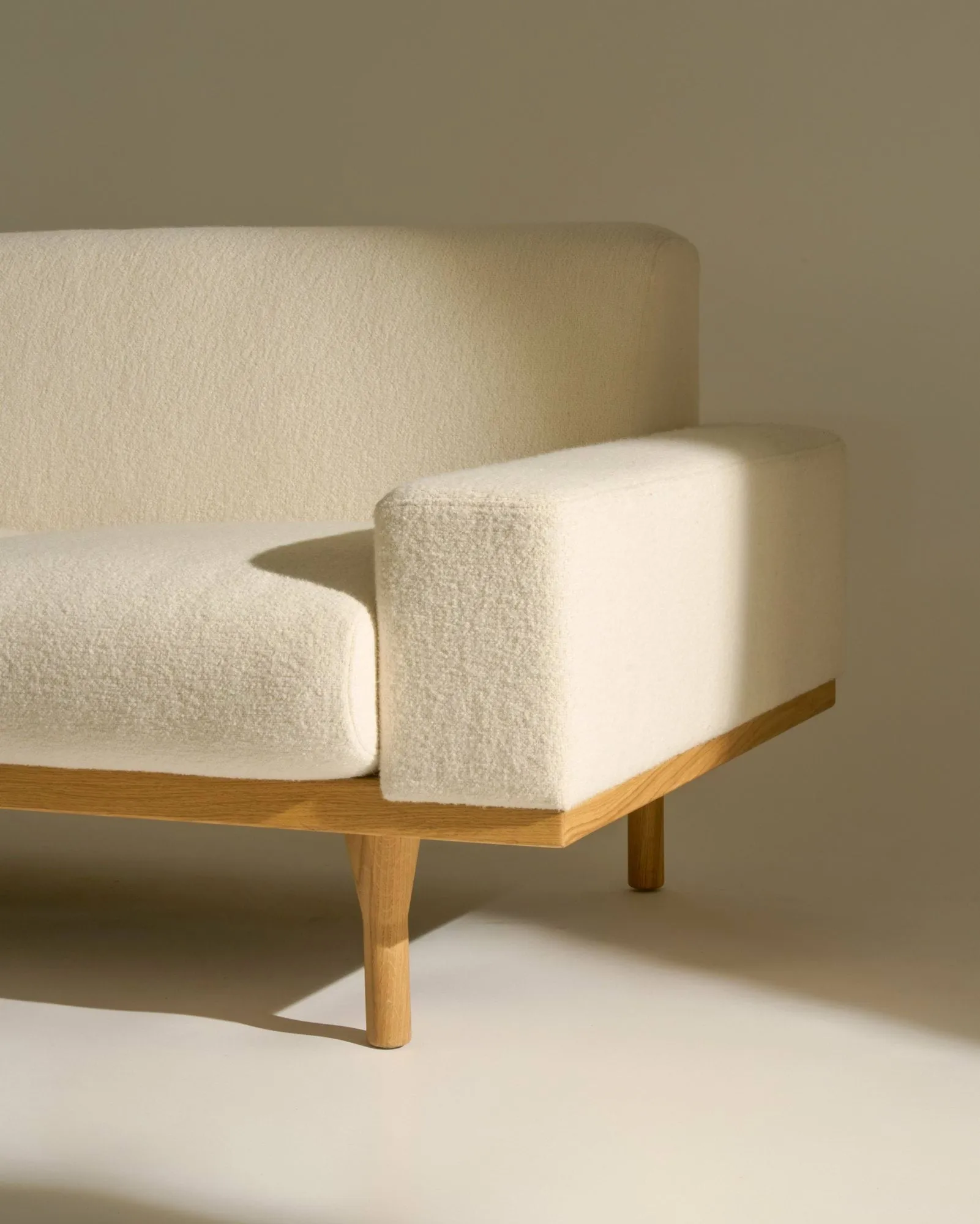SW50 sofá, Harp 24 Carvalho oleado Ivory, 4 lugares GUBI