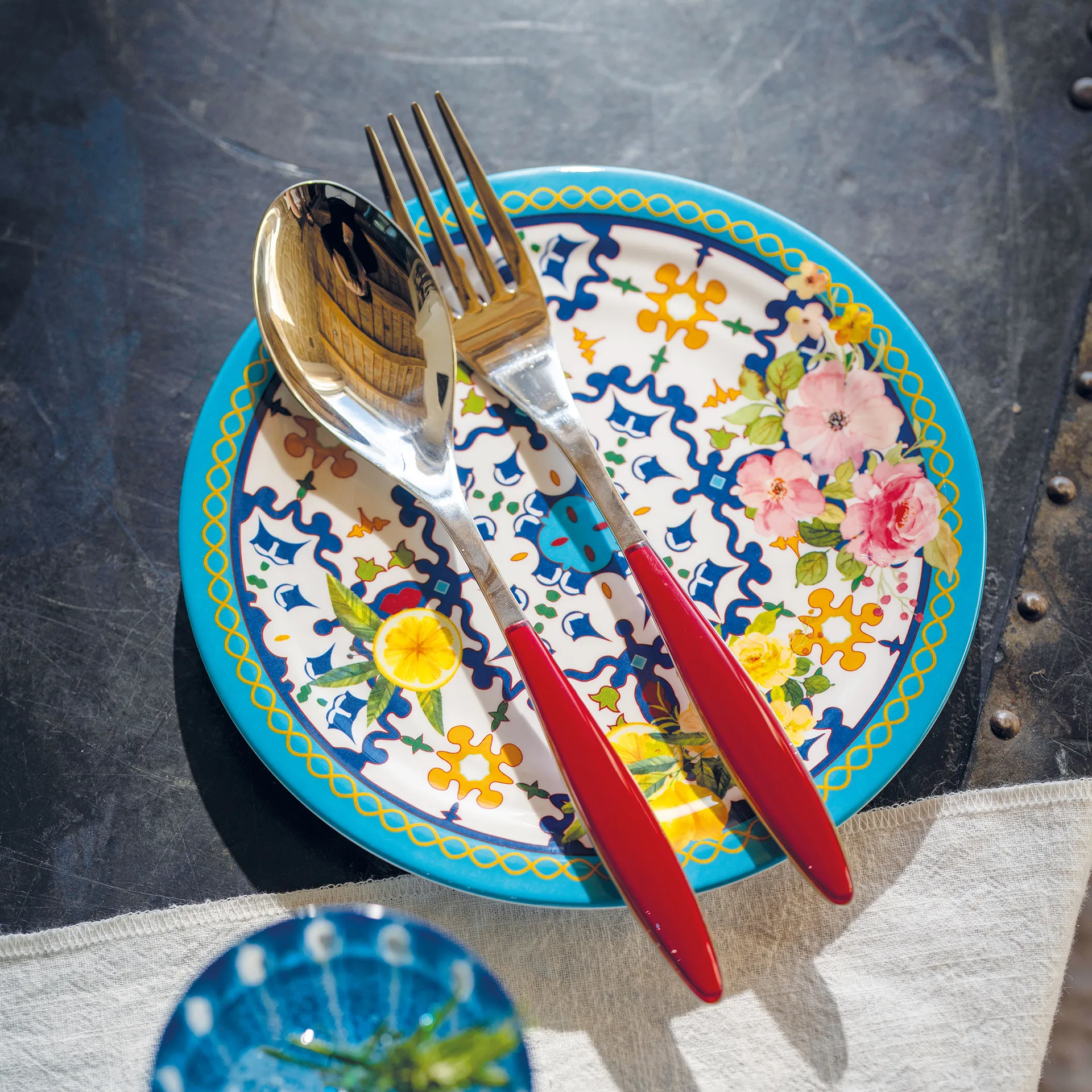 Feeling talheres de servir, Clear red, 2 peças Guzzini