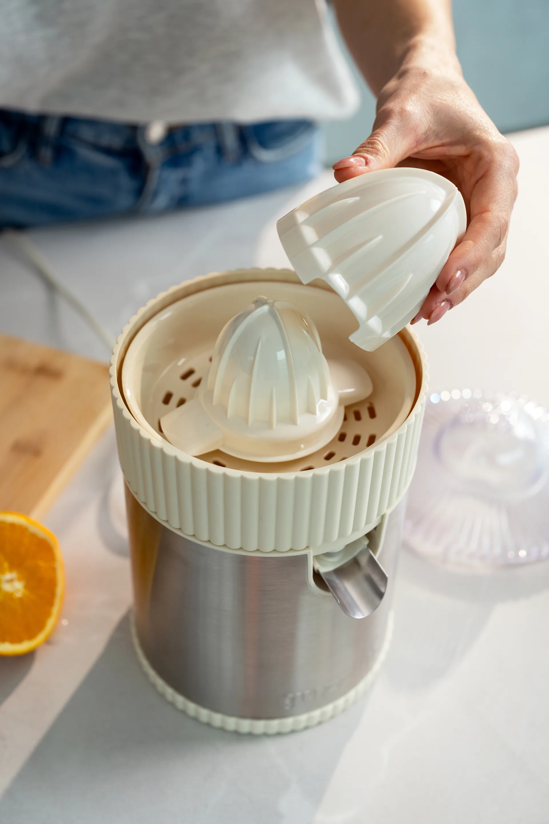 Sous chef espremedor de citrinos elétrico, Creme Guzzini