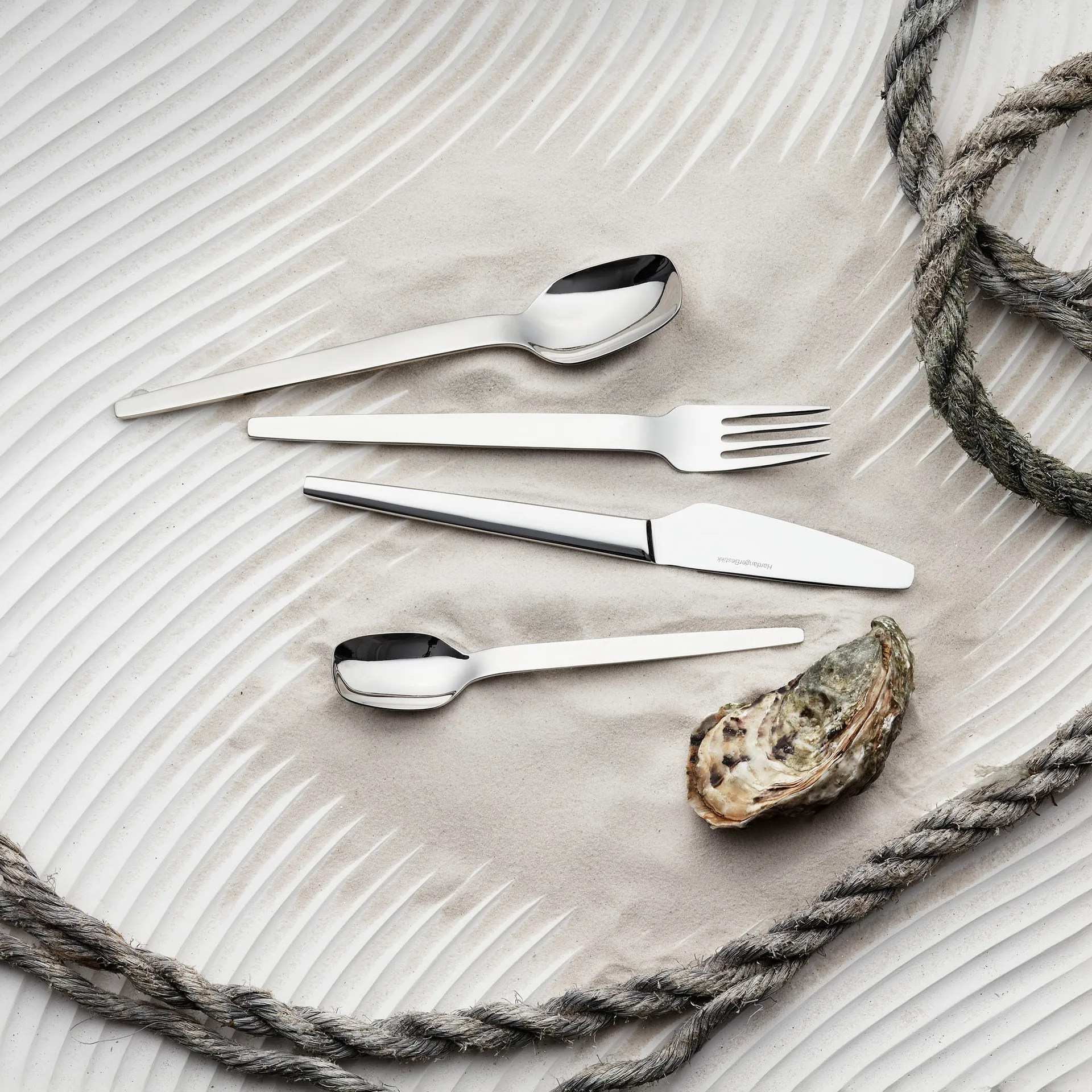 Jogo de talheres Tina, 40 peças Hardanger Bestikk