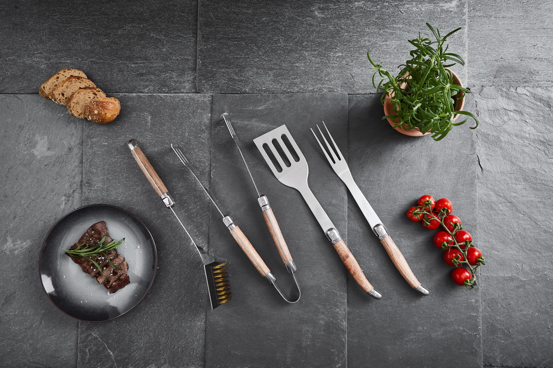 Laguiole By Hâws conjunto para churrasco 4 peças, Carvalho Hâws