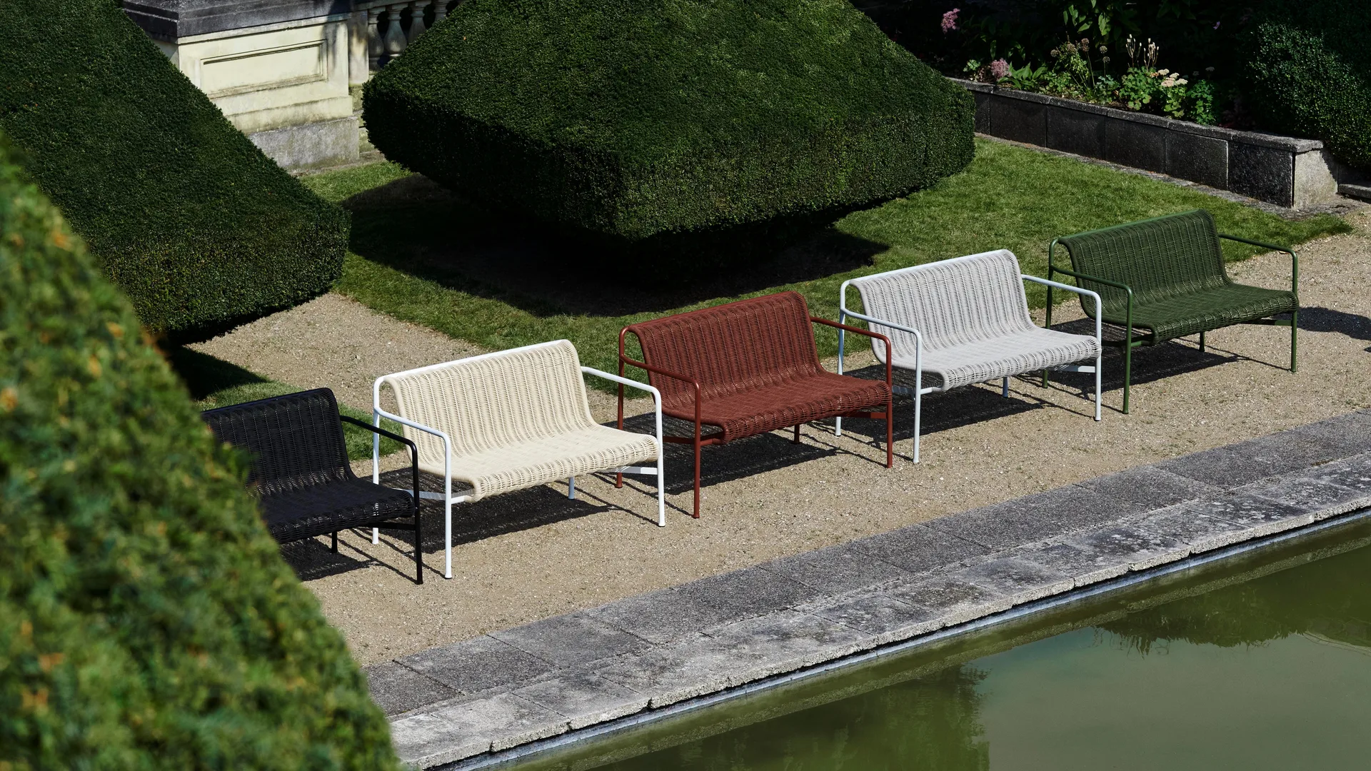 Banco com apoios de braços Palissade Cord Dining, Iron red HAY