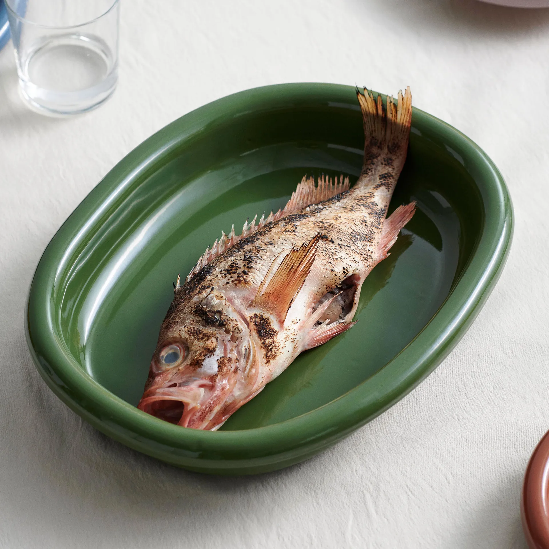 Barro prato de servir oval grande 27x36 cm, Green HAY