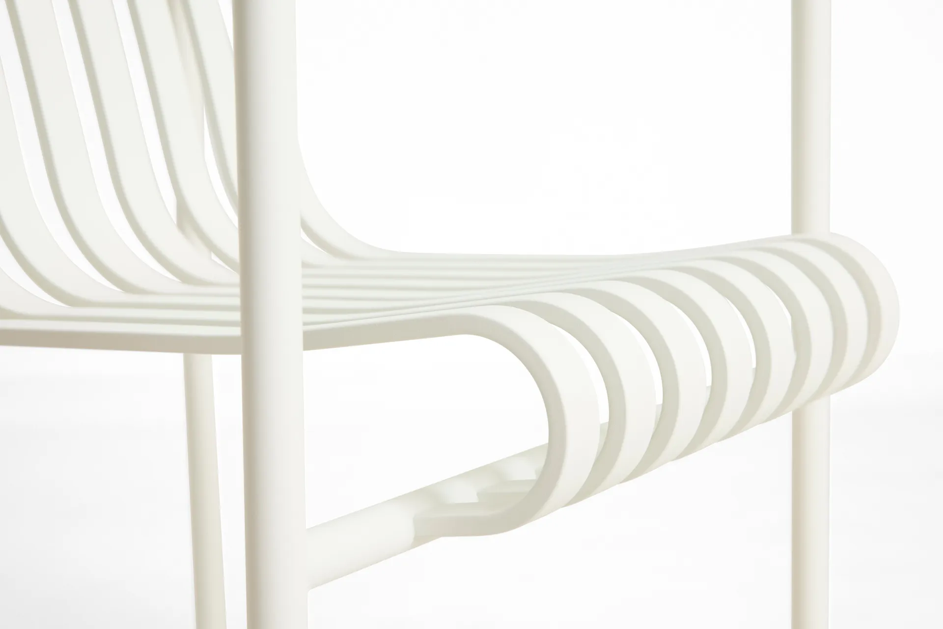 Cadeira com apoios de braços Palissade Dining, Cream white HAY