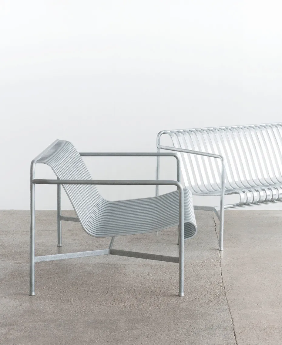 Cadeira lounge Palissade Low, hot galvanized HAY