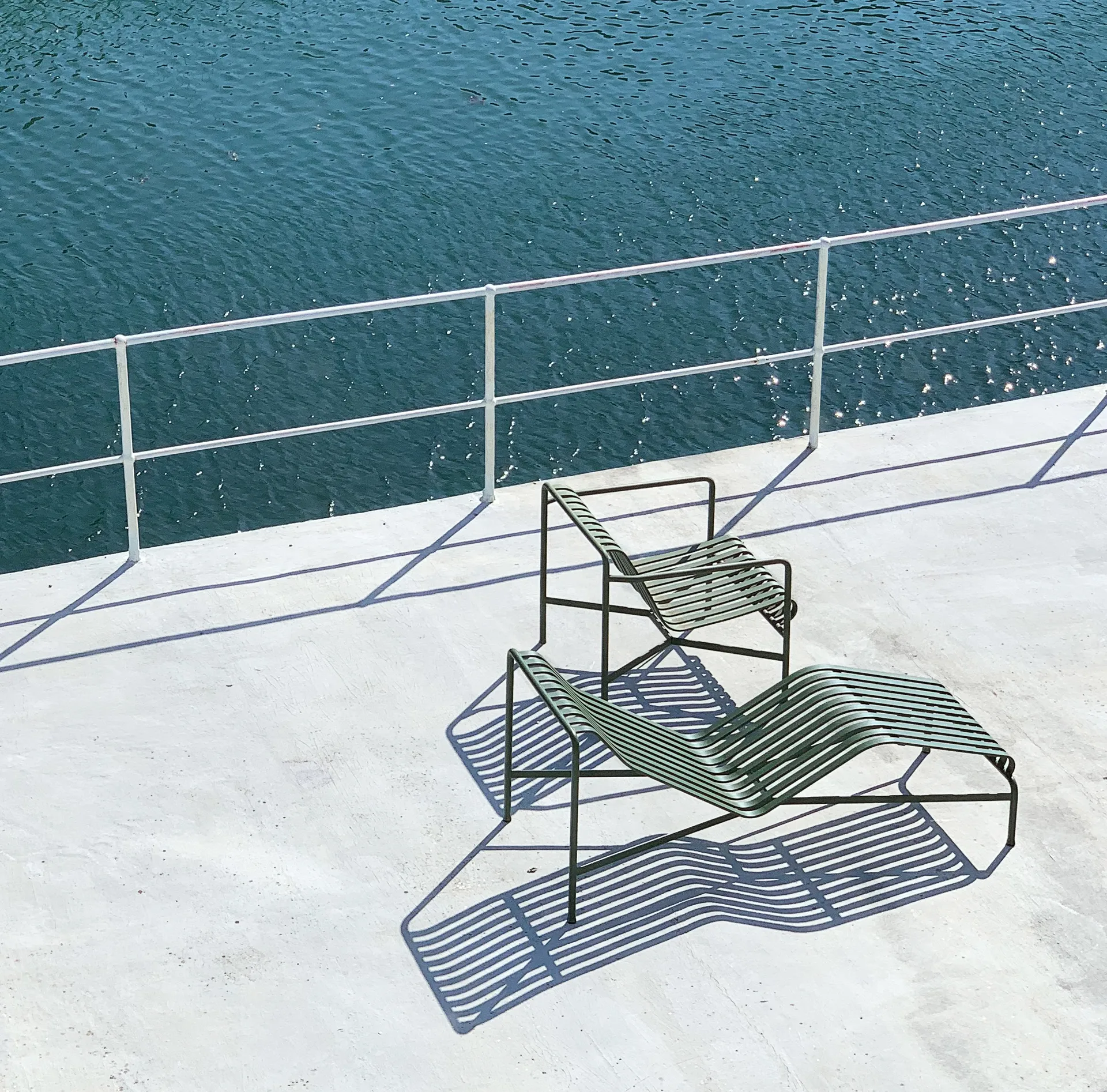 Cadeira lounge Palissade Low, Olive HAY