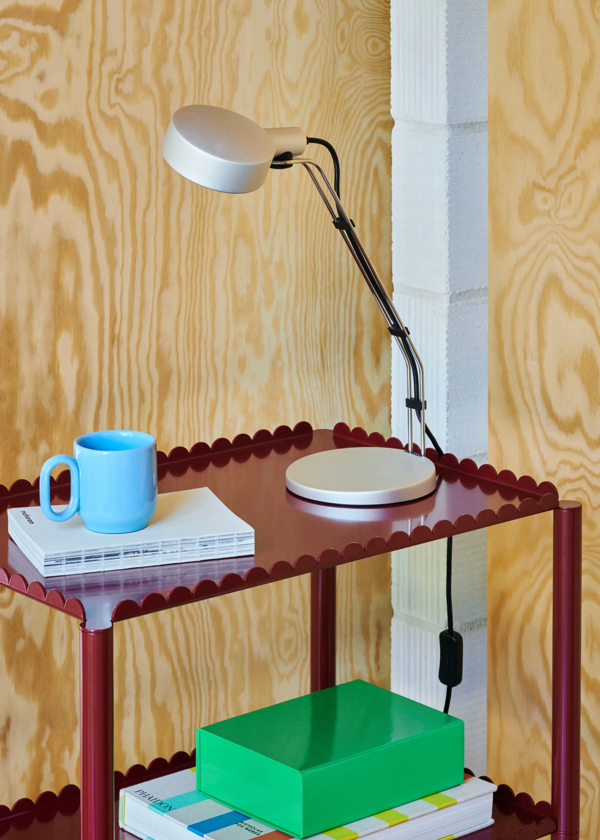 Candeeiro de mesa Cupola Desk 40,8 cm, Clear anodised HAY