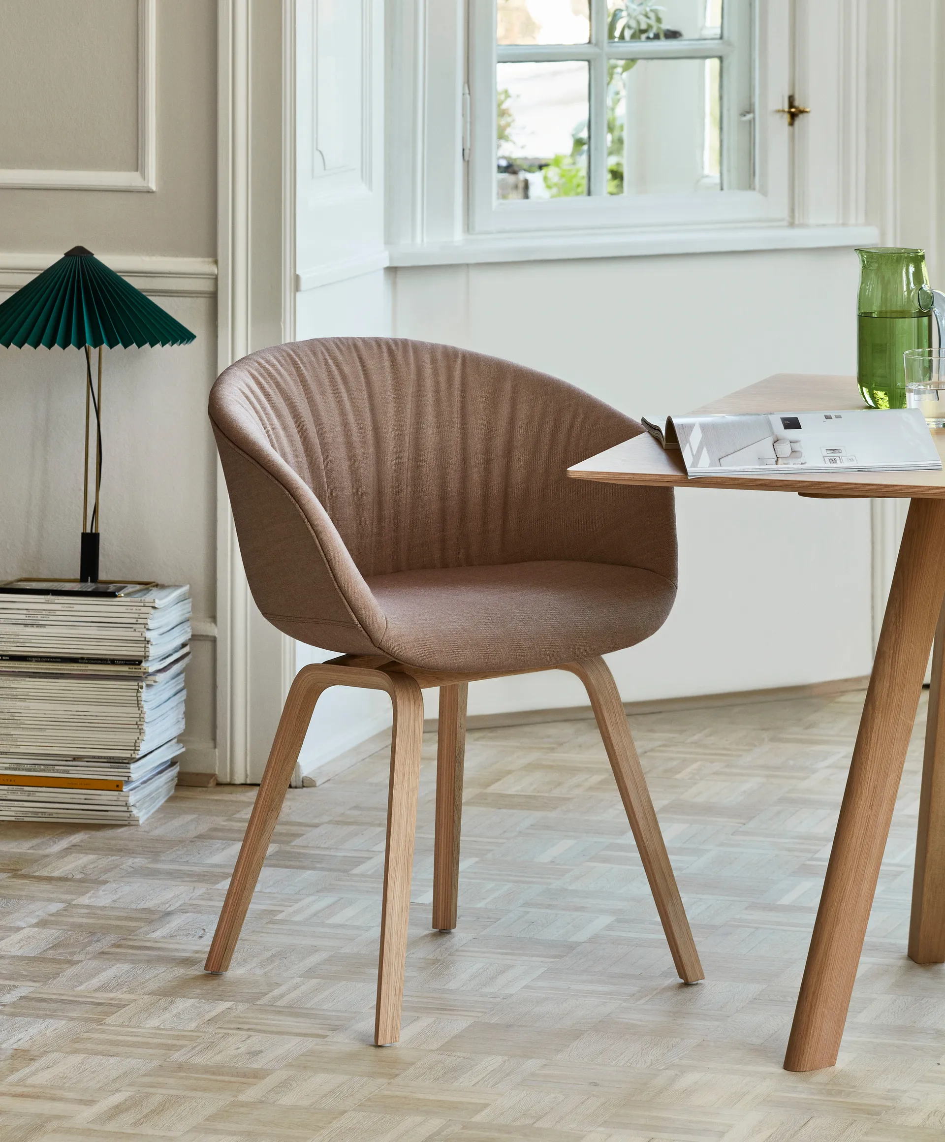 Candeeiro de mesa Matin table Ø38 cm, Green shade HAY