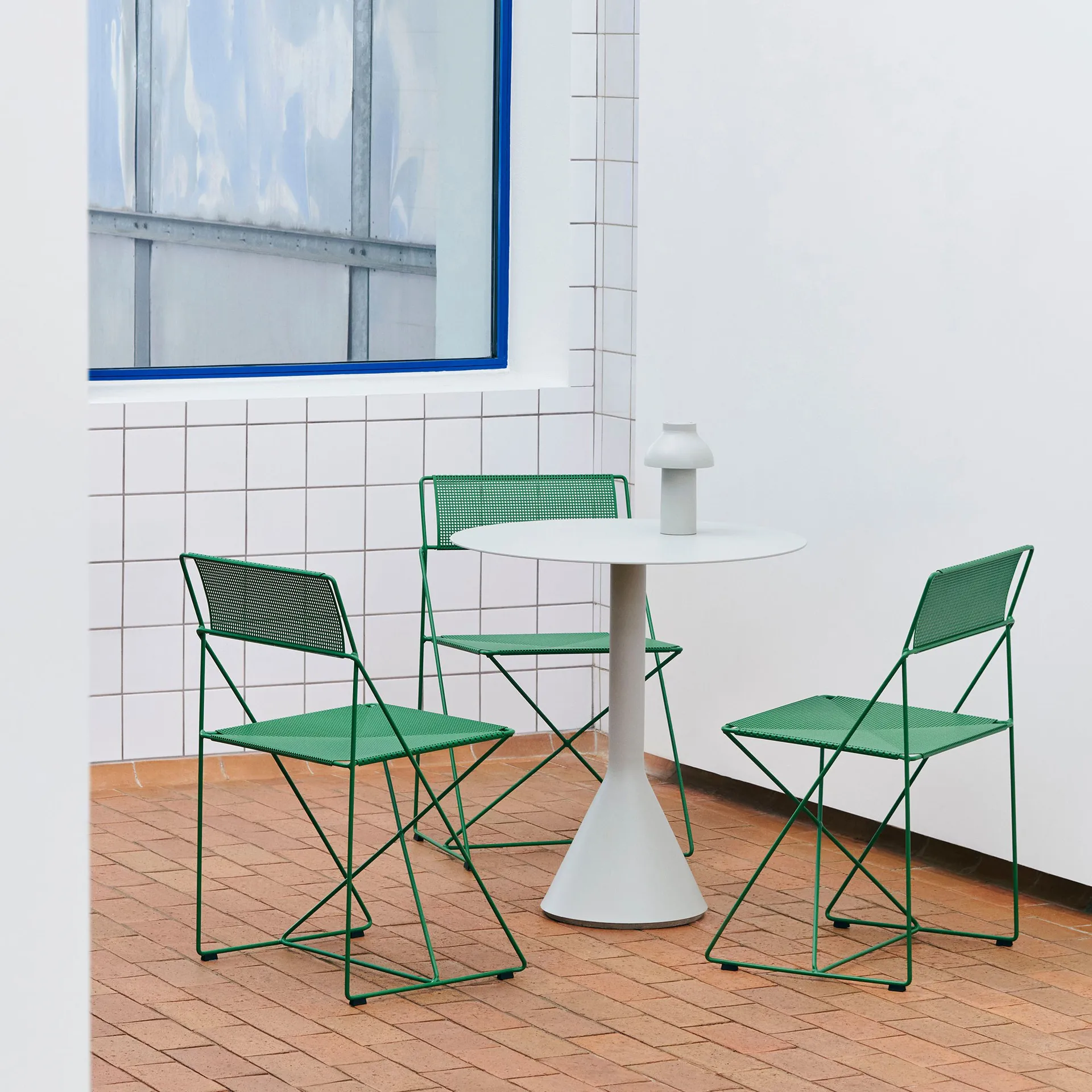 Candeeiro de mesa PC Portable No 2, Cool grey HAY