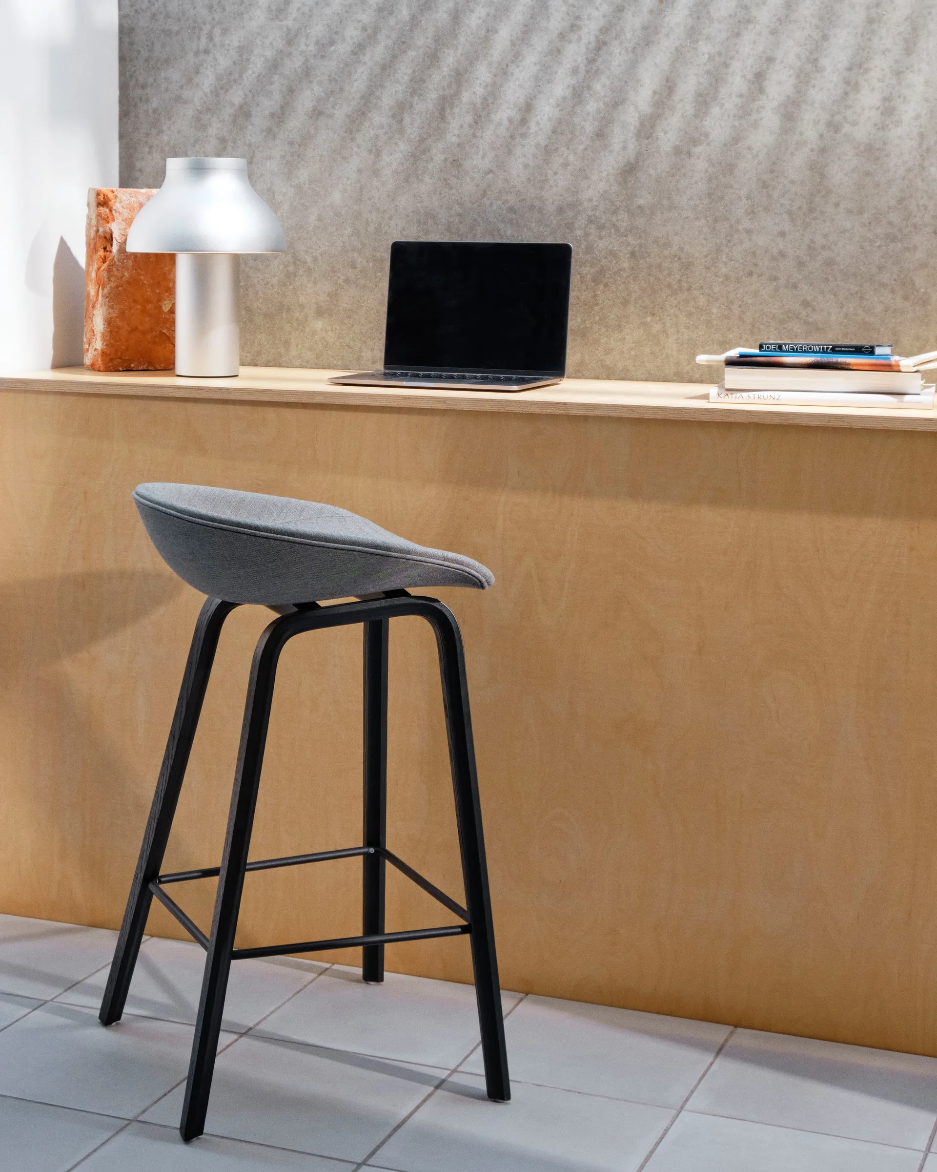 Candeeiro de mesa PC S Ø25 cm, Alumínio HAY