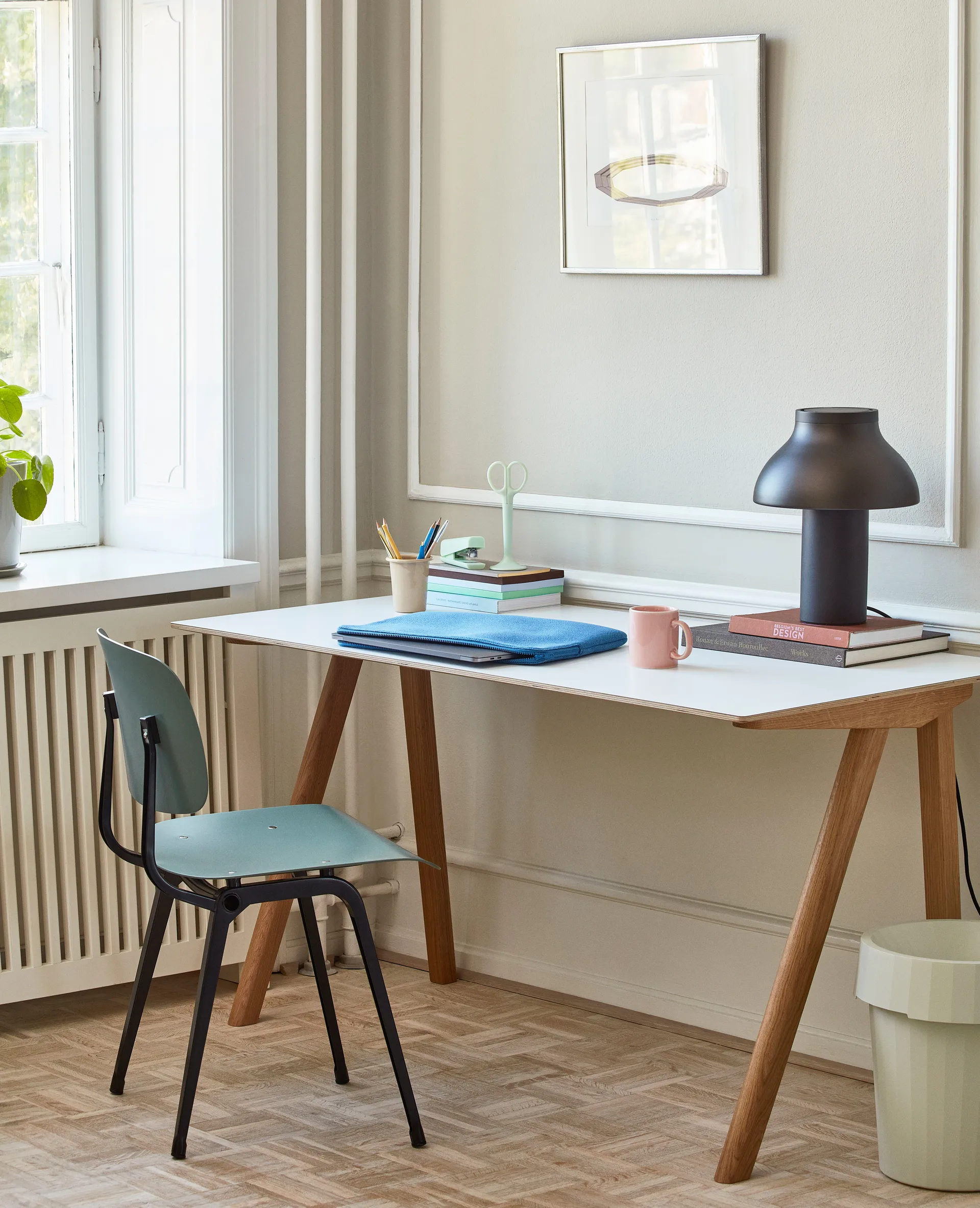 Candeeiro de mesa PC S Ø25 cm, Soft black HAY