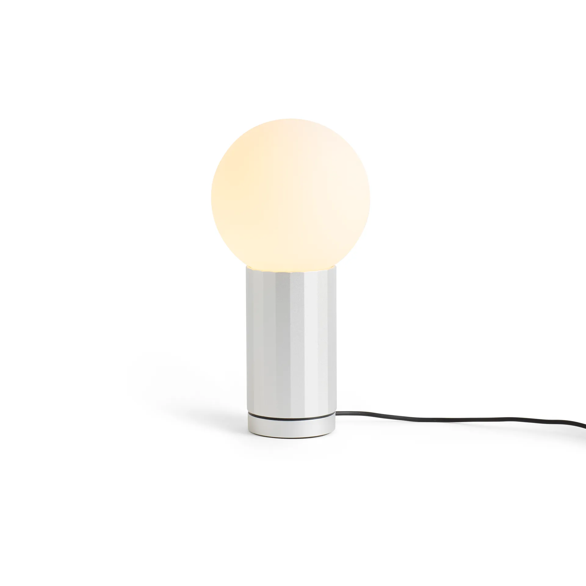 Candeeiro de mesa Turn On G9, Alumínio HAY